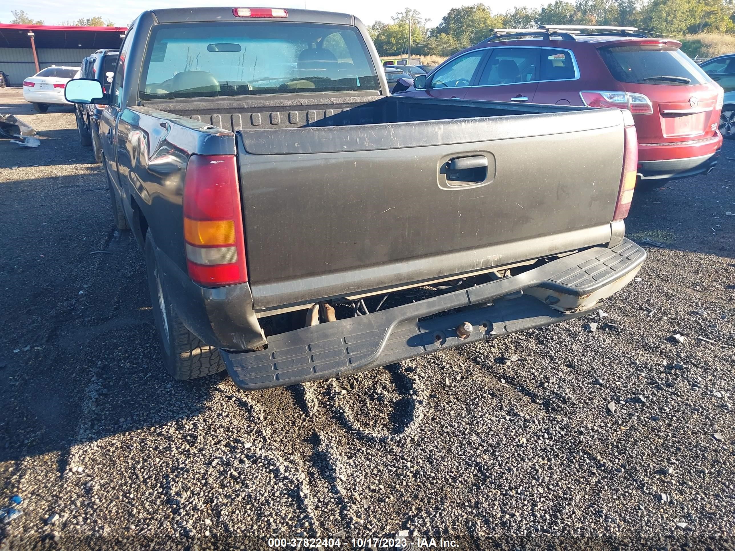 Photo 5 VIN: 1GTEC14W72Z267216 - GMC SIERRA 