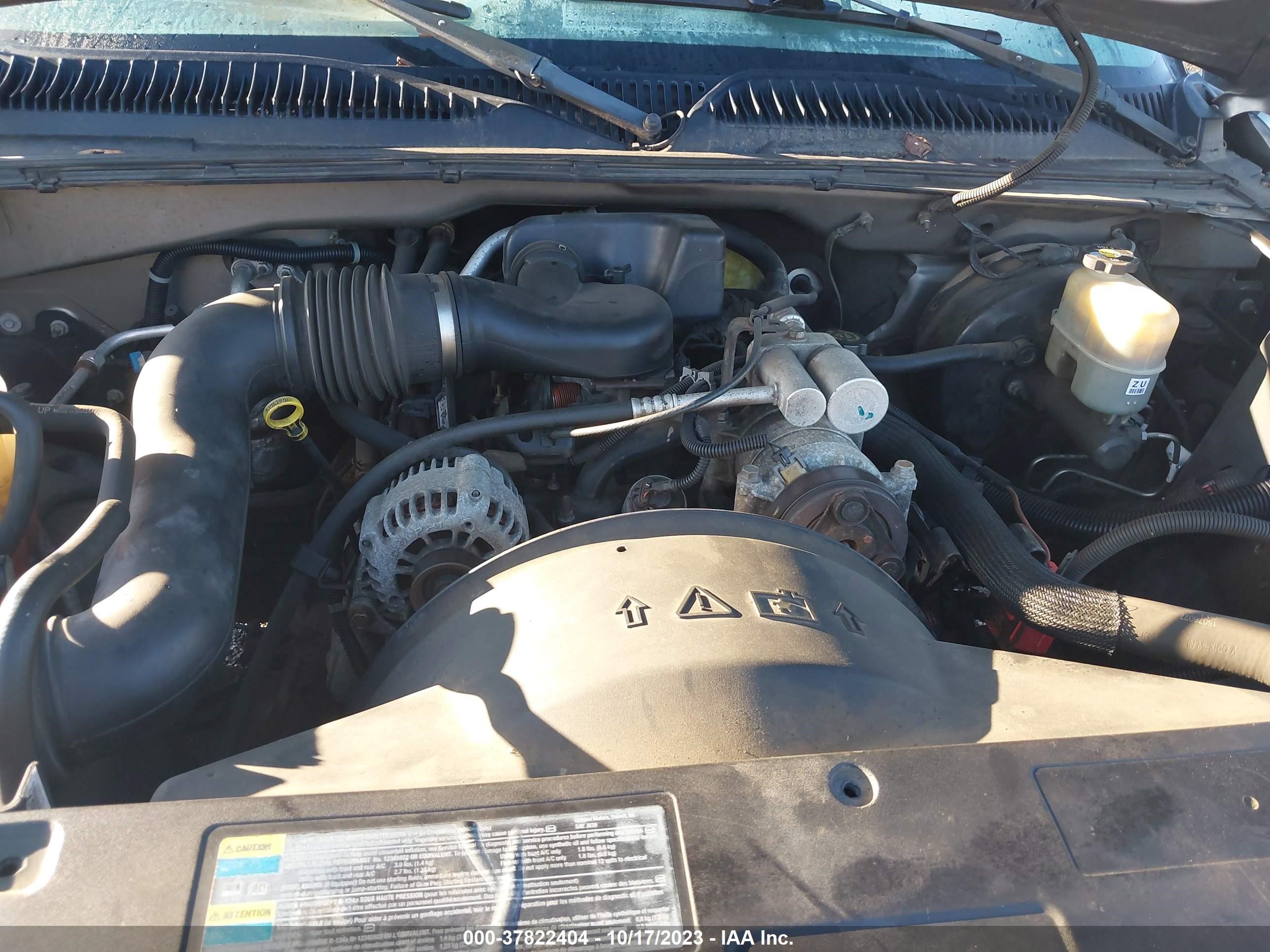 Photo 9 VIN: 1GTEC14W72Z267216 - GMC SIERRA 