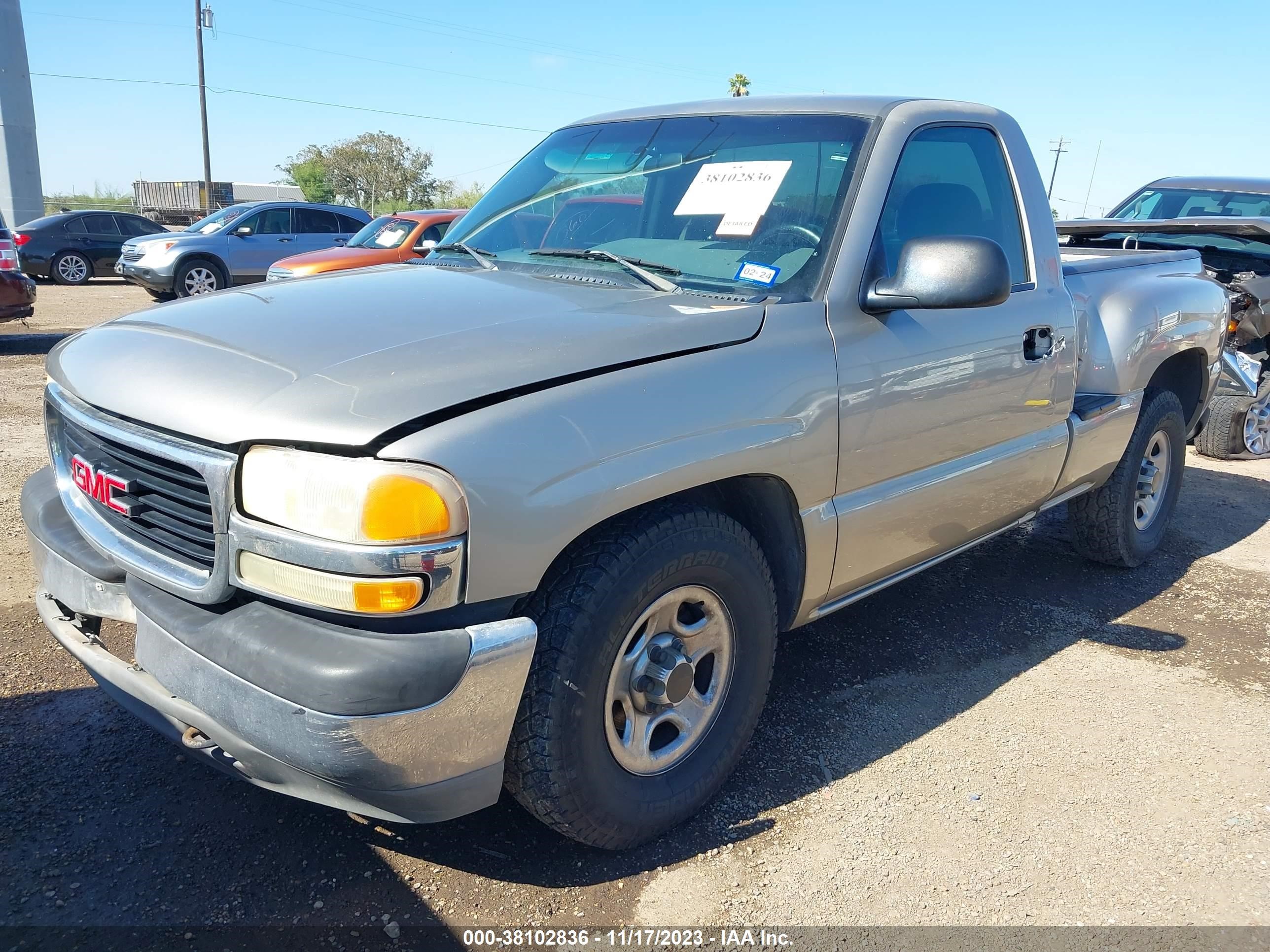 Photo 1 VIN: 1GTEC14WX2Z206748 - GMC SIERRA 