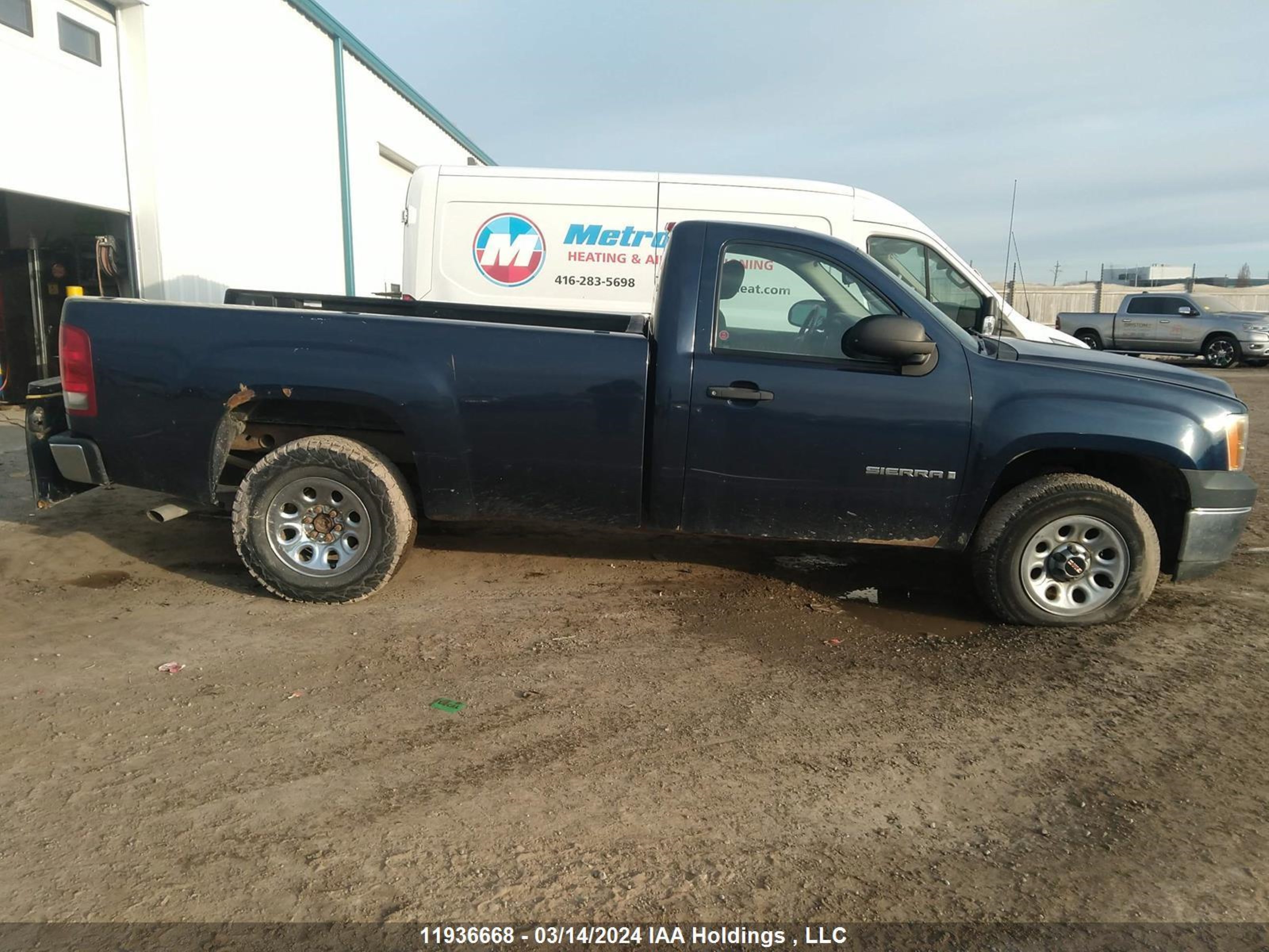 Photo 12 VIN: 1GTEC14X09Z241284 - GMC SIERRA 