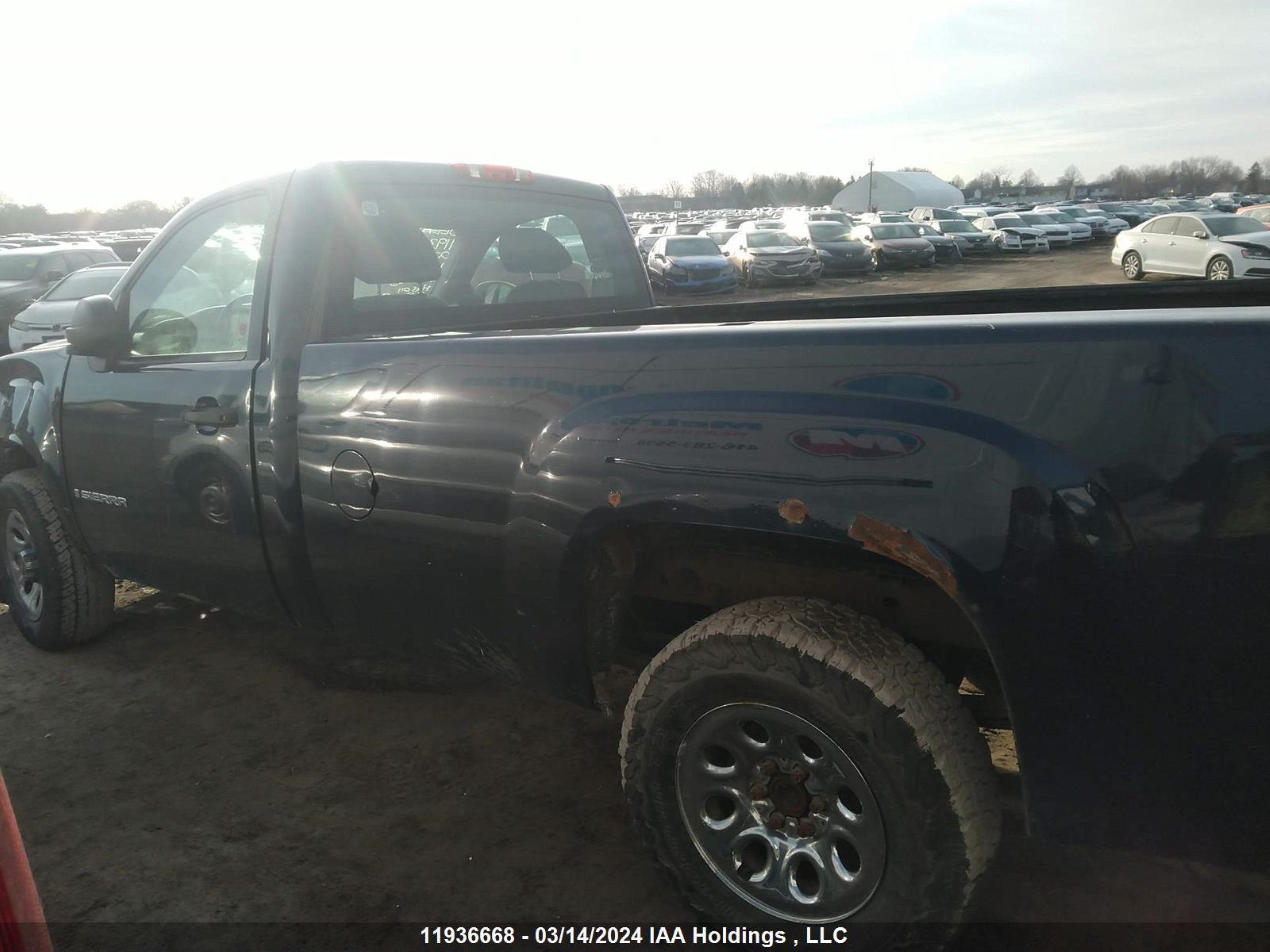 Photo 13 VIN: 1GTEC14X09Z241284 - GMC SIERRA 