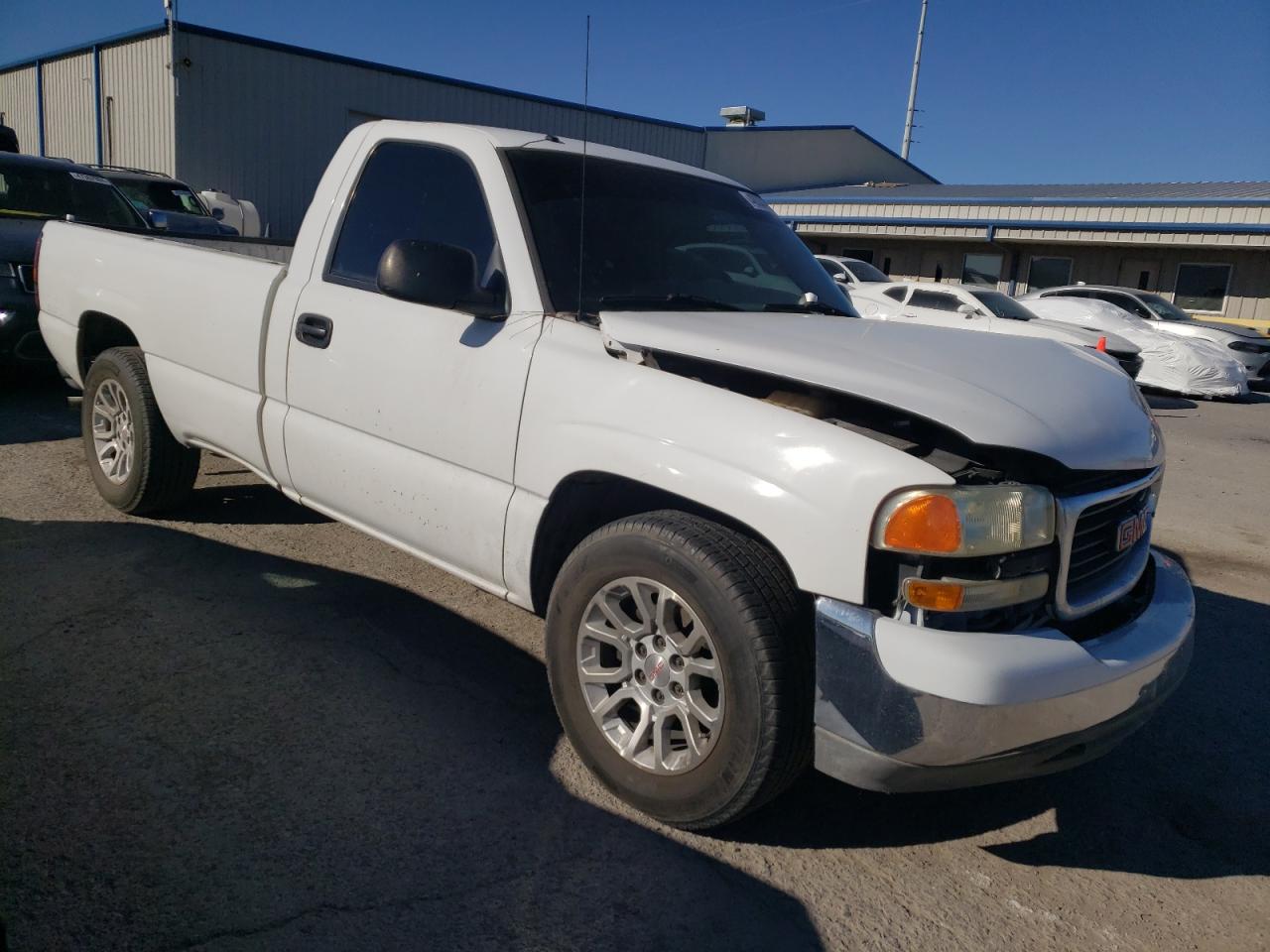 Photo 3 VIN: 1GTEC14X25Z104969 - GMC SIERRA 