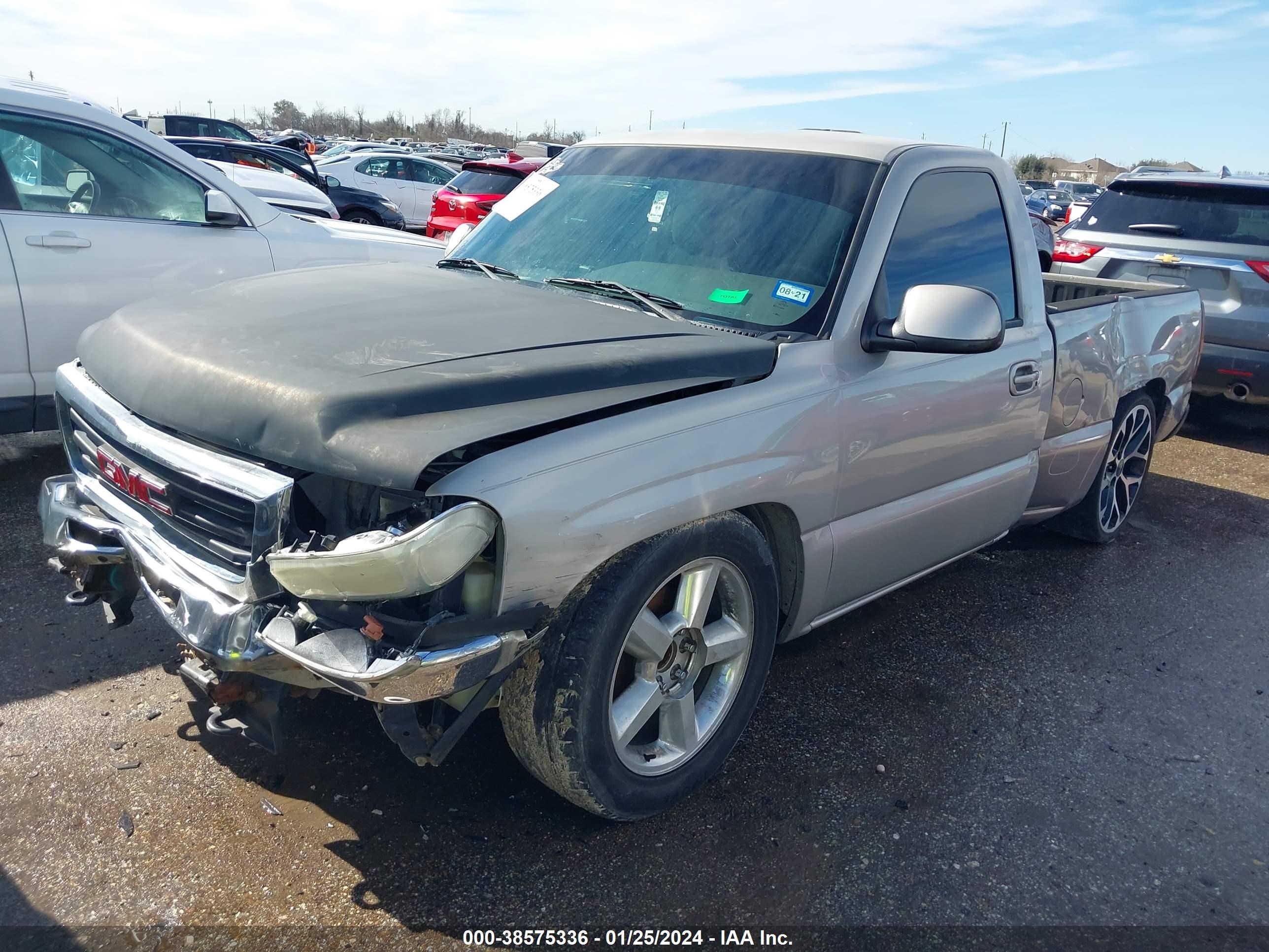 Photo 1 VIN: 1GTEC14X25Z161429 - GMC SIERRA 