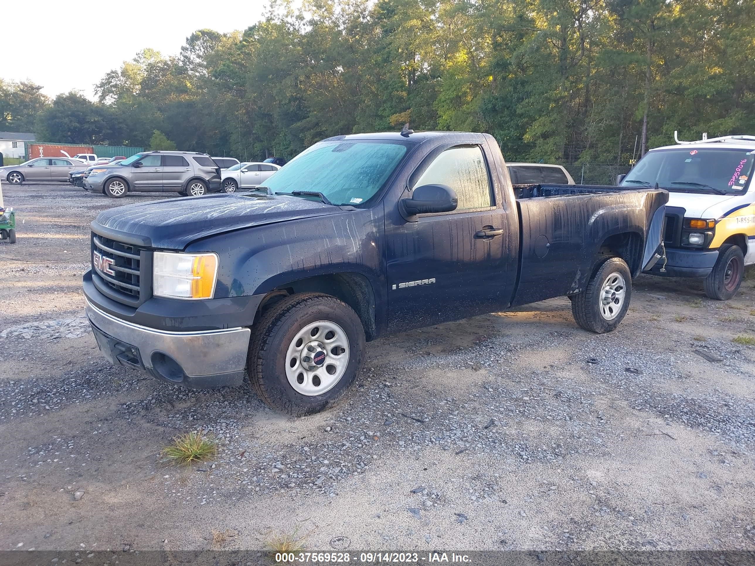 Photo 1 VIN: 1GTEC14X37Z608255 - GMC SIERRA 