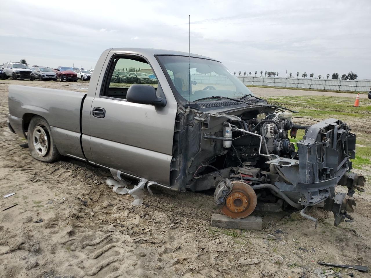 Photo 3 VIN: 1GTEC14X47Z162231 - GMC SIERRA 