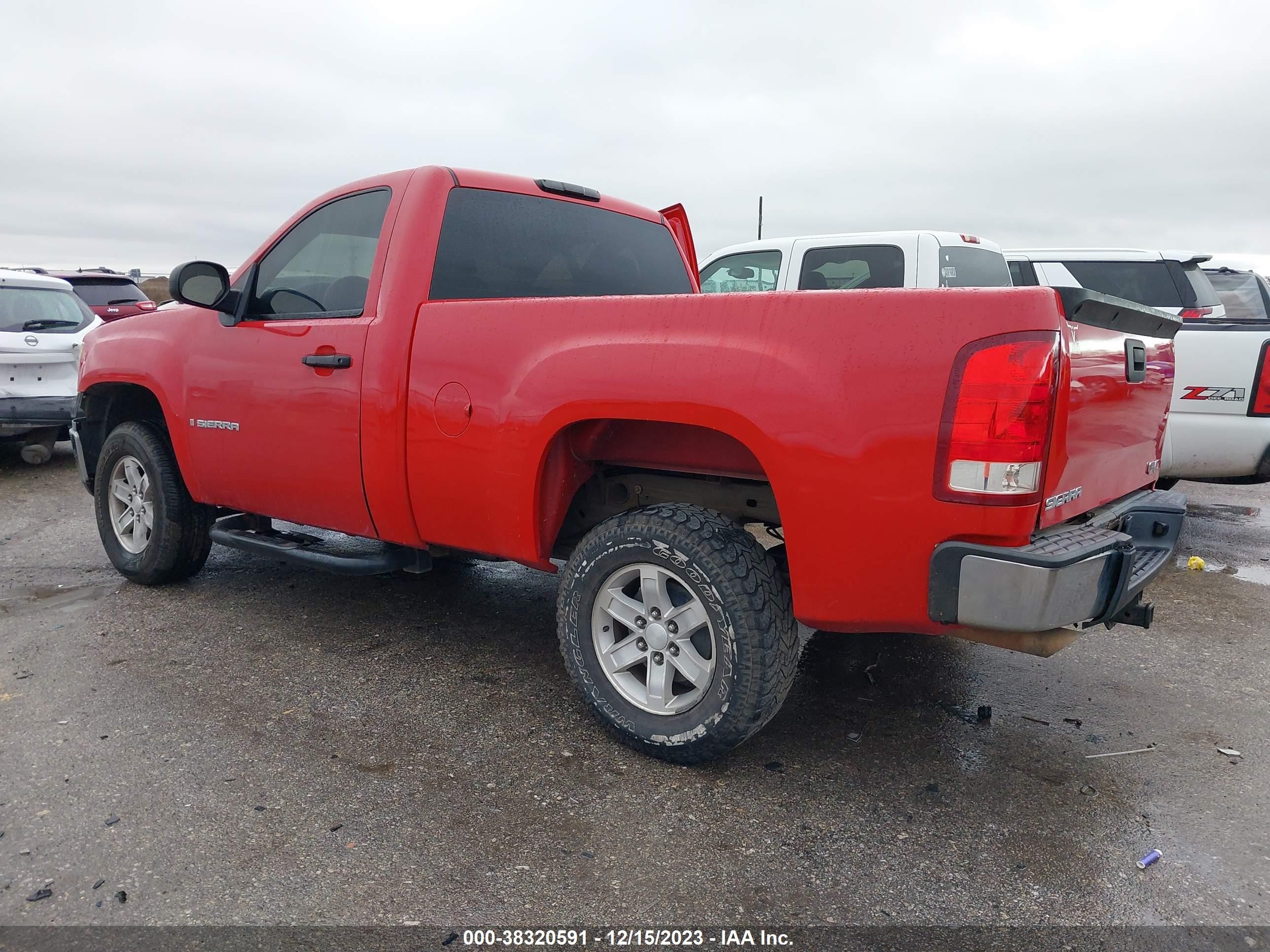 Photo 2 VIN: 1GTEC14X49Z105255 - GMC SIERRA 