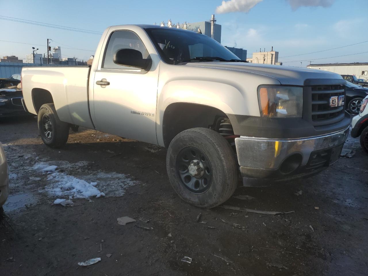 Photo 3 VIN: 1GTEC14X58Z119809 - GMC SIERRA 