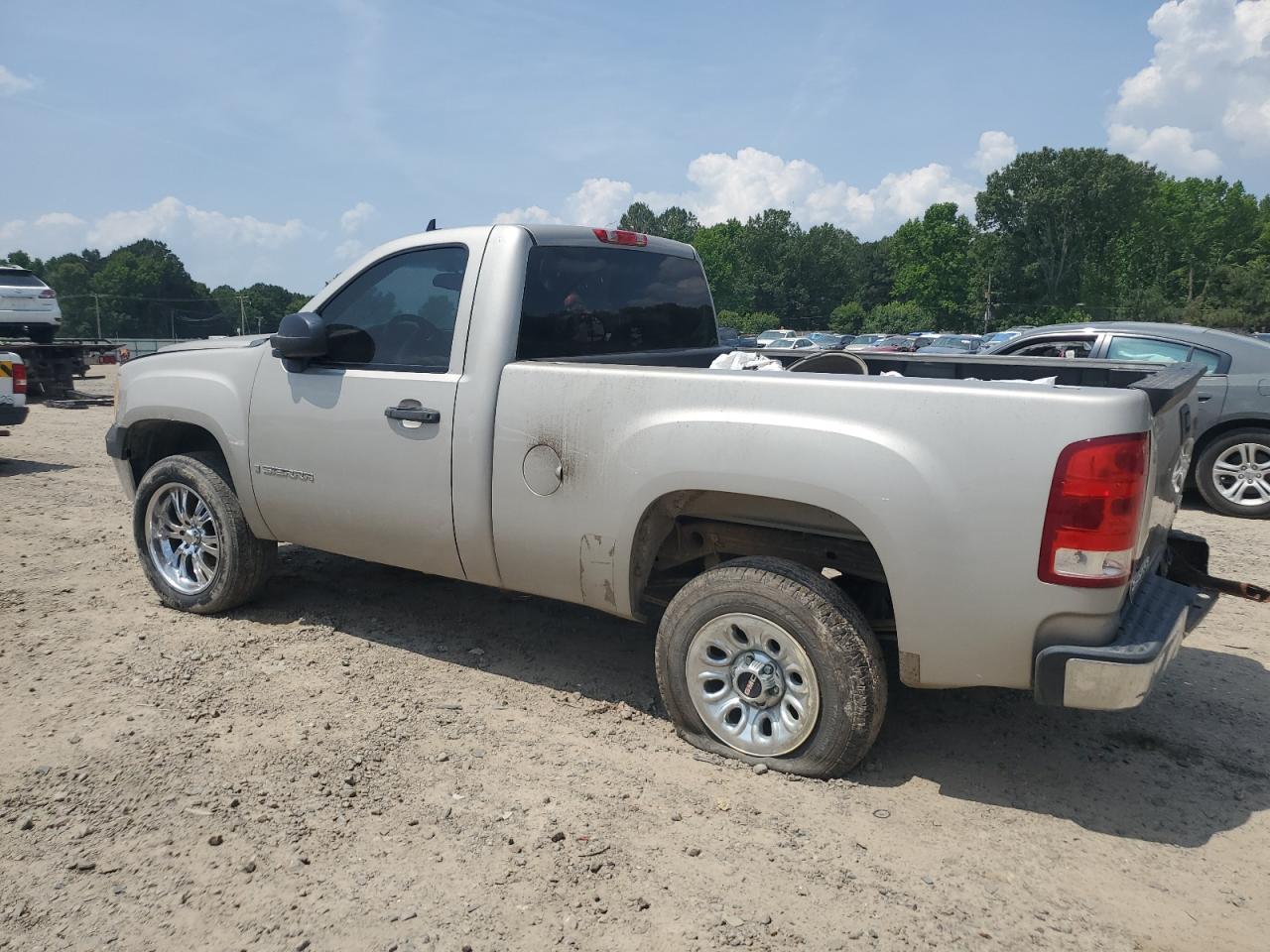 Photo 1 VIN: 1GTEC14X58Z283786 - GMC SIERRA 