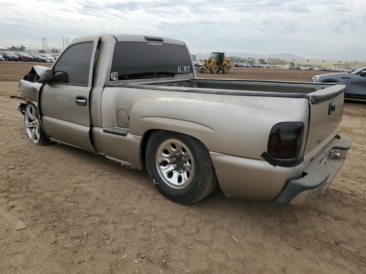 Photo 1 VIN: 1GTEC14X63Z323740 - GMC SIERRA 