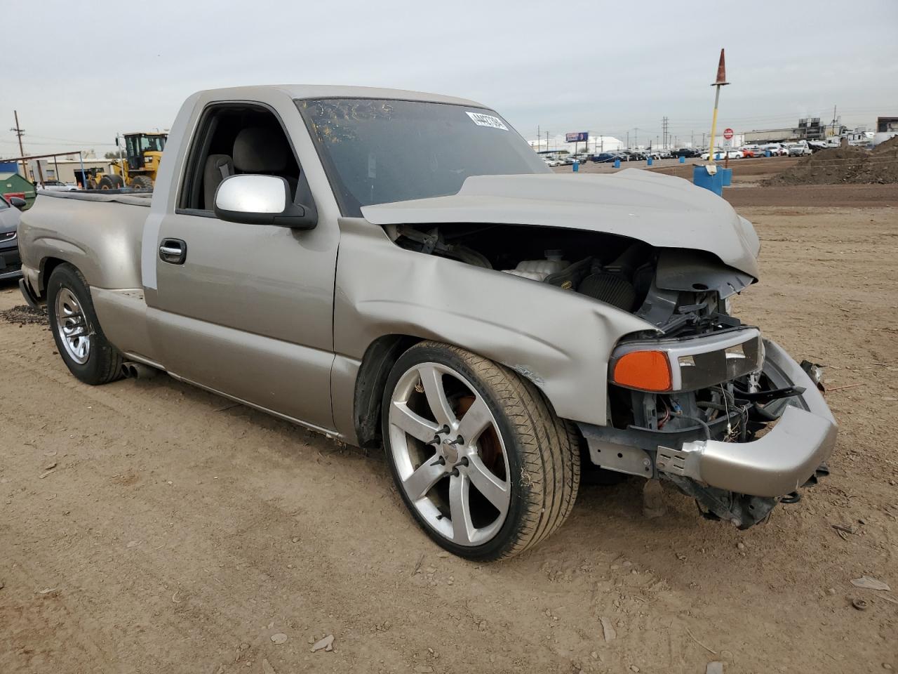 Photo 3 VIN: 1GTEC14X63Z323740 - GMC SIERRA 