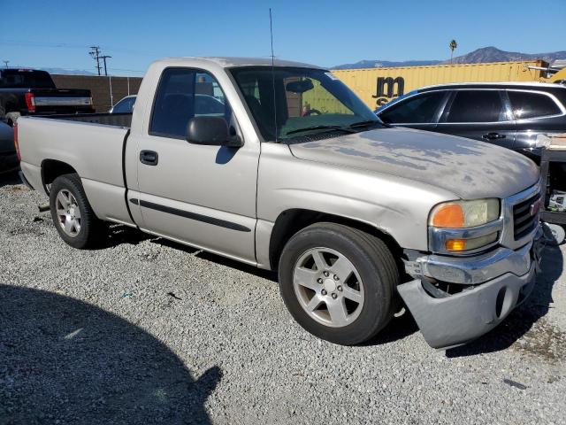 Photo 3 VIN: 1GTEC14XX4Z336248 - GMC SIERRA 