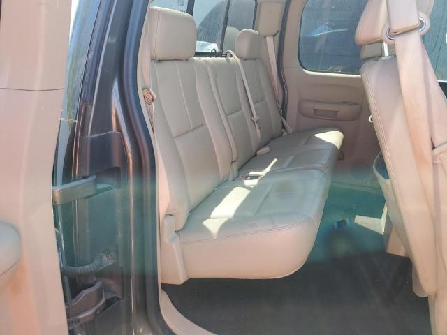 Photo 9 VIN: 1GTEC19C17Z596077 - GMC SIERRA 