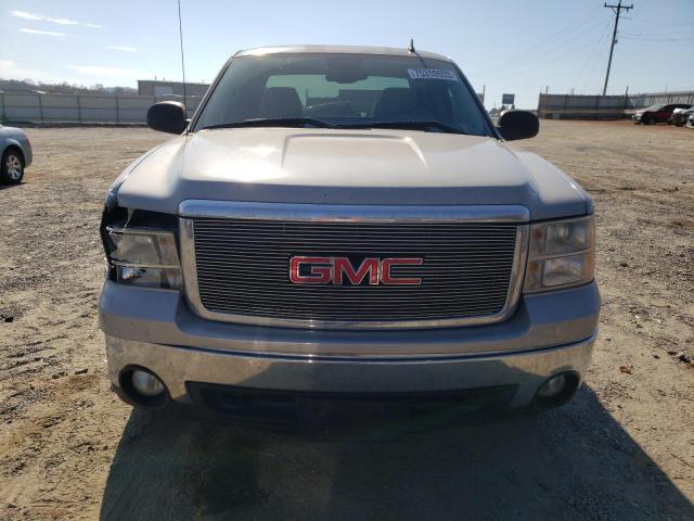 Photo 4 VIN: 1GTEC19C68Z132607 - GMC SIERRA 