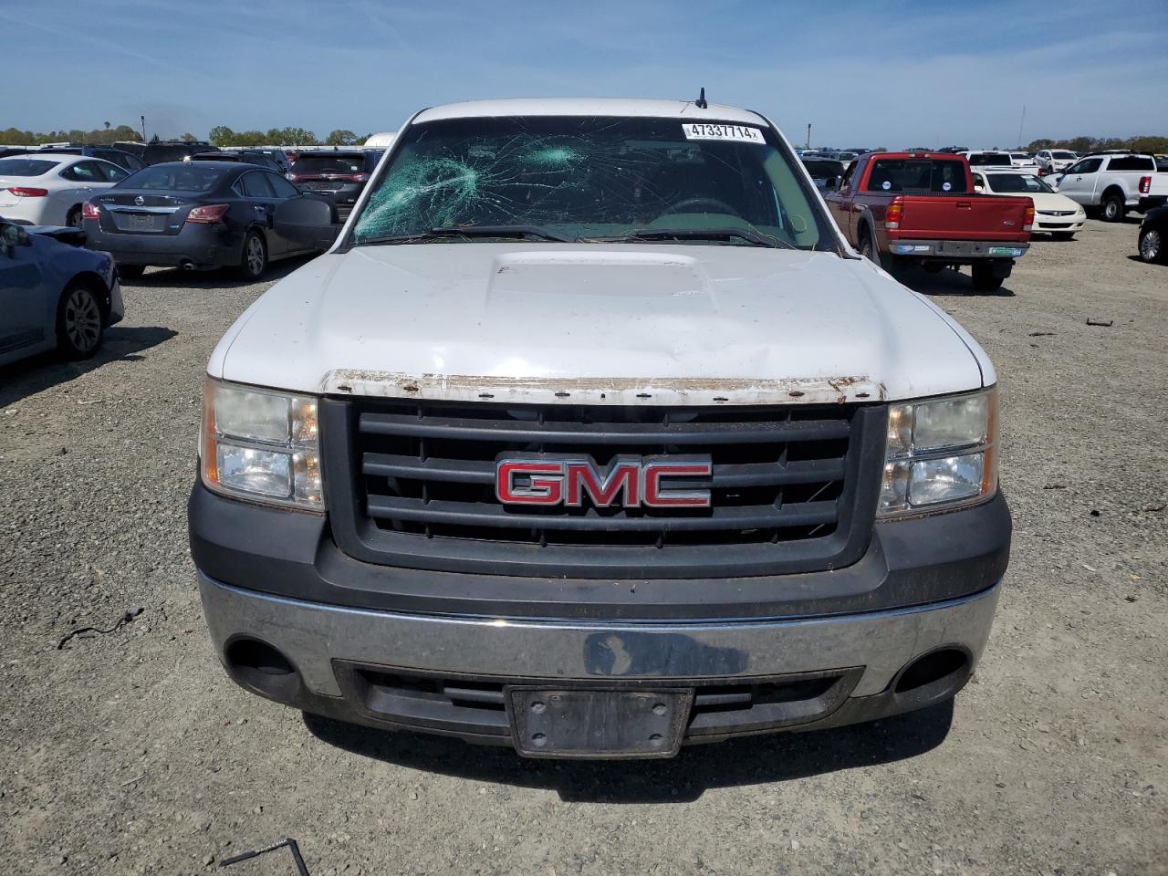 Photo 4 VIN: 1GTEC19C68Z258918 - GMC SIERRA 