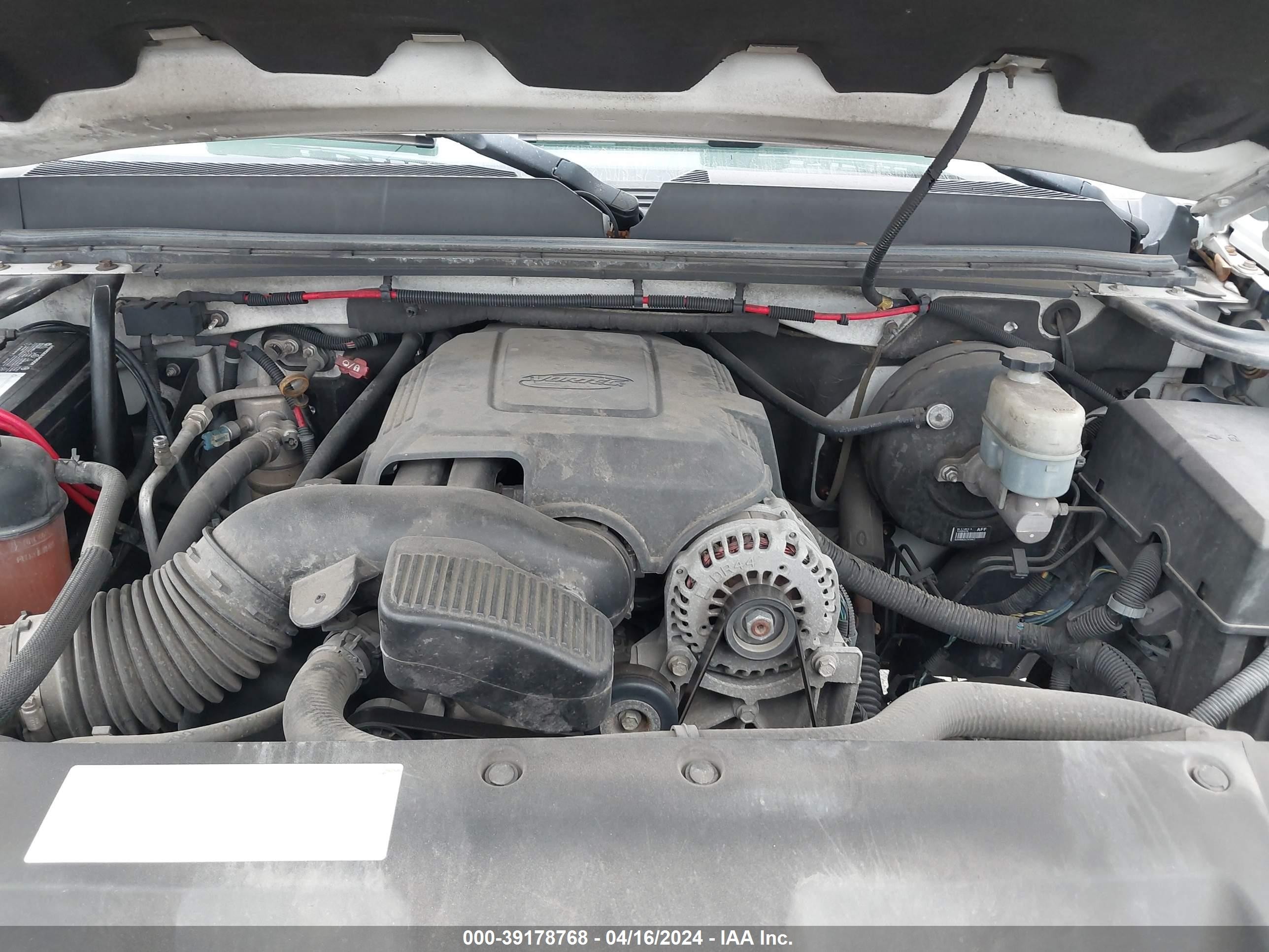 Photo 9 VIN: 1GTEC19J48Z287252 - GMC SIERRA 