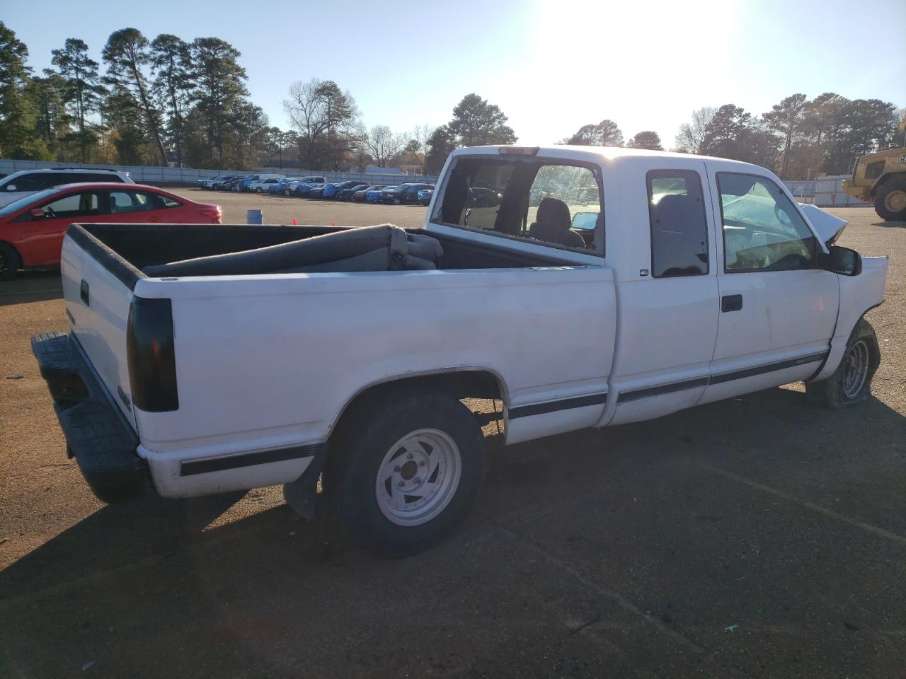 Photo 2 VIN: 1GTEC19M2WE541457 - GMC SIERRA 