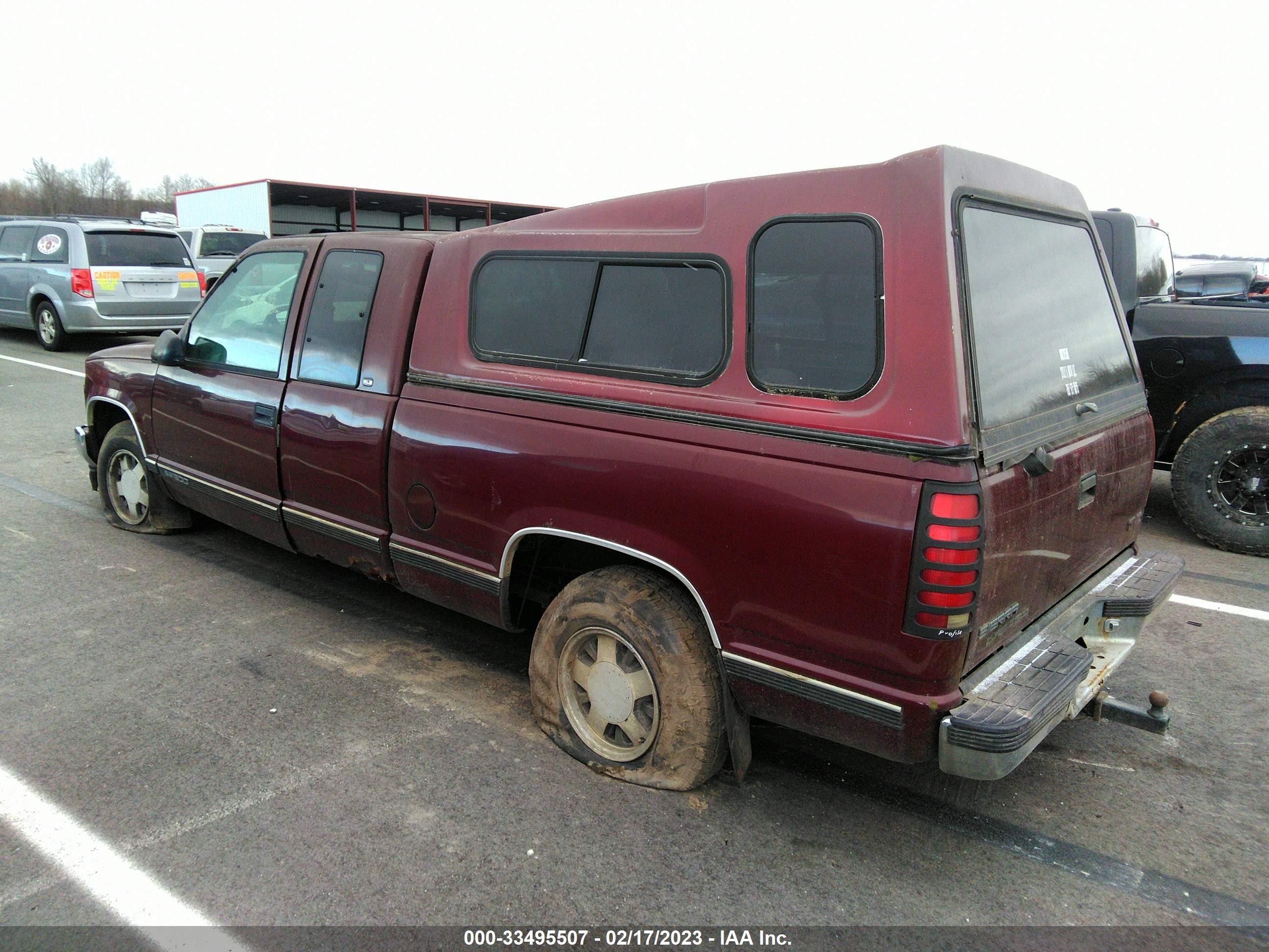 Photo 2 VIN: 1GTEC19R4XR513925 - GMC SIERRA 