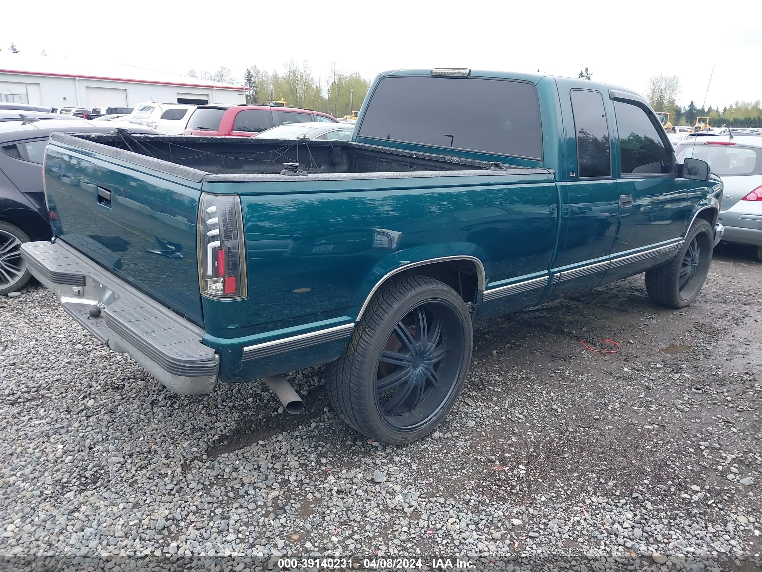 Photo 3 VIN: 1GTEC19R6WR517781 - GMC SIERRA 