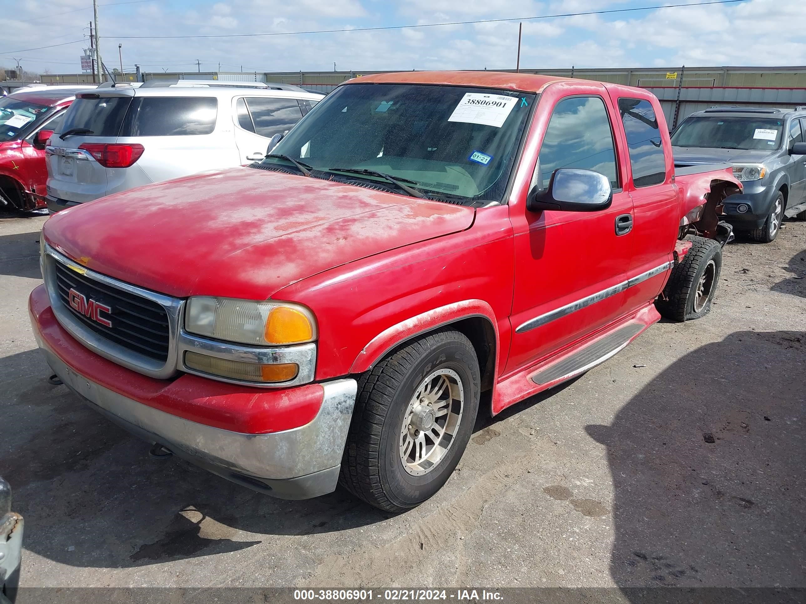 Photo 1 VIN: 1GTEC19T02Z232015 - GMC SIERRA 