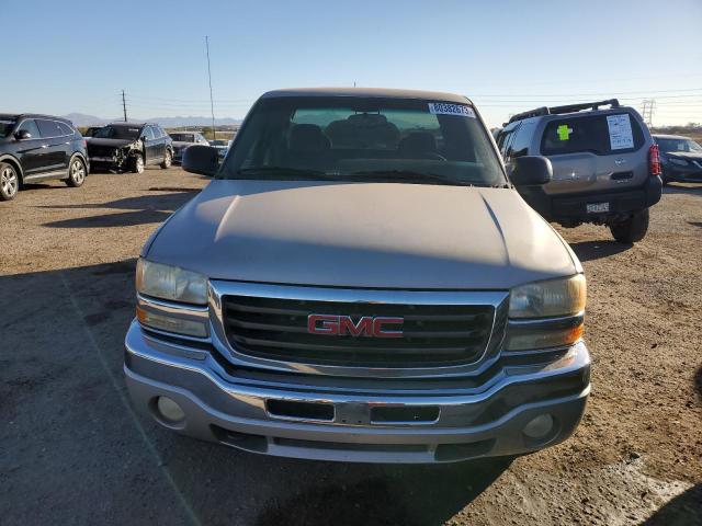 Photo 4 VIN: 1GTEC19T15Z349767 - GMC SIERRA 