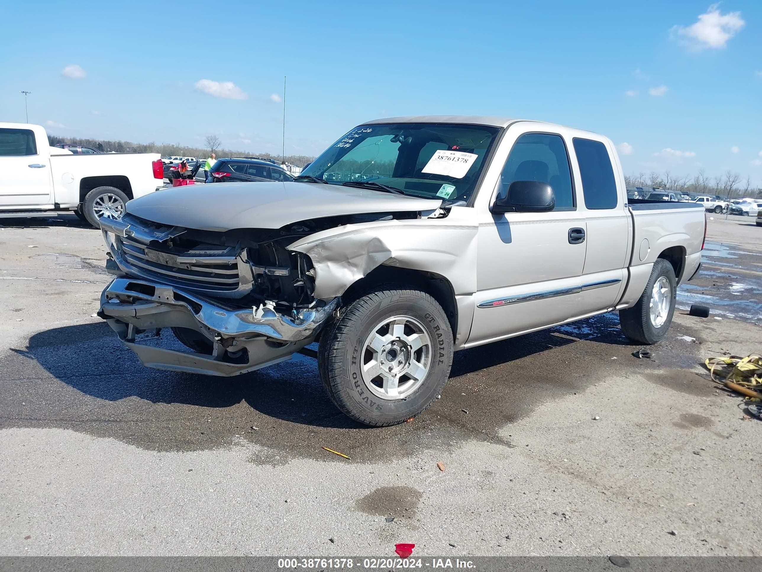 Photo 1 VIN: 1GTEC19T16Z138604 - GMC SIERRA 