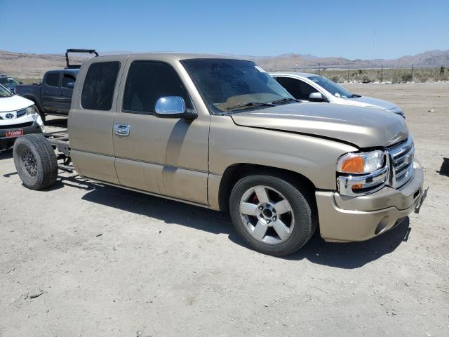 Photo 3 VIN: 1GTEC19T45Z125005 - GMC NEW SIERRA 