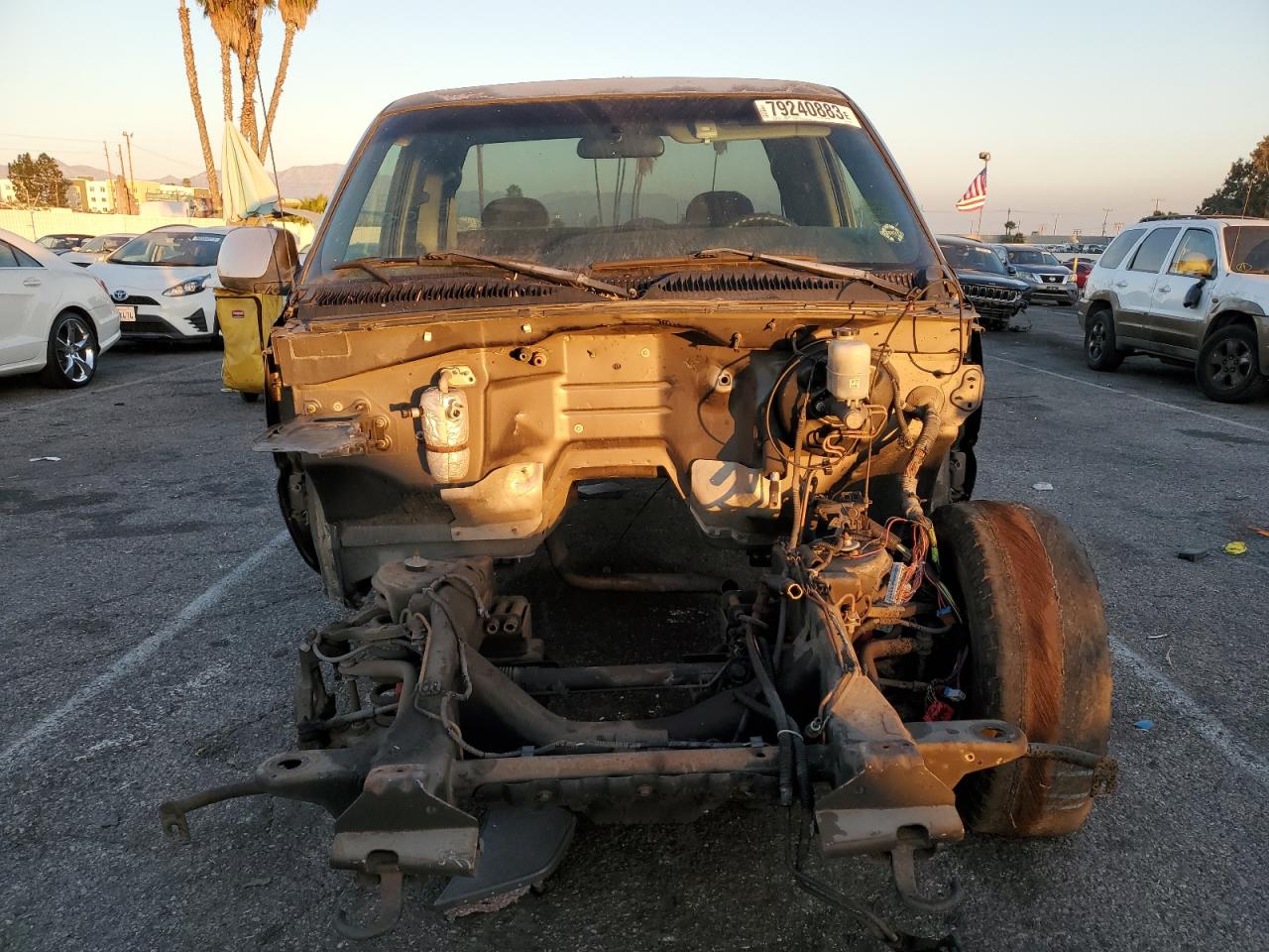 Photo 4 VIN: 1GTEC19T4YZ210091 - GMC SIERRA 