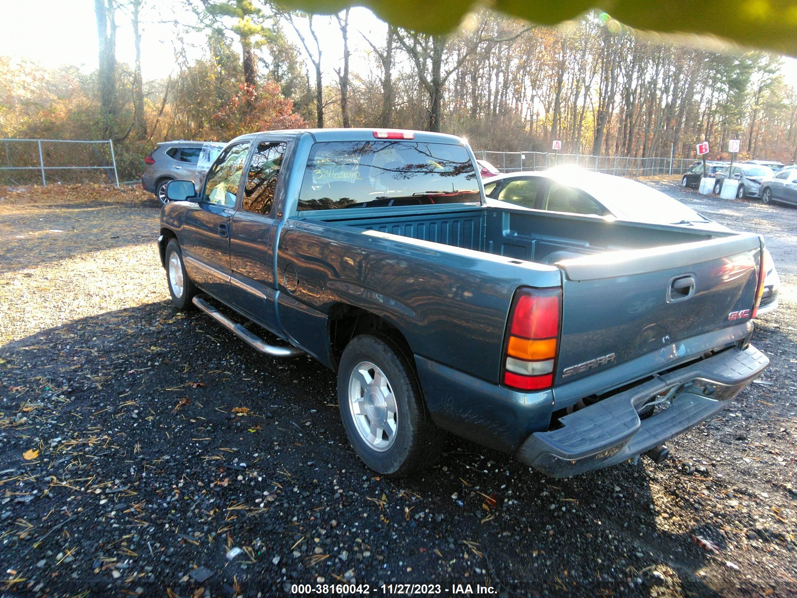 Photo 2 VIN: 1GTEC19T56Z240312 - GMC SIERRA 