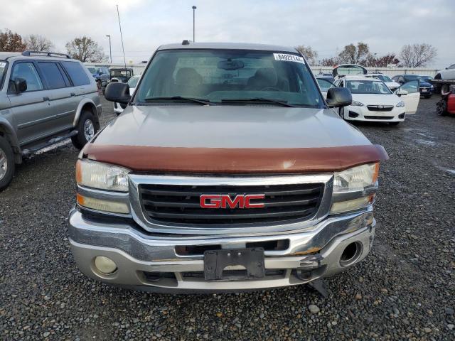 Photo 4 VIN: 1GTEC19T65Z246148 - GMC NEW SIERRA 