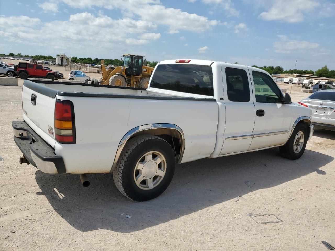 Photo 2 VIN: 1GTEC19T95Z214147 - GMC SIERRA 