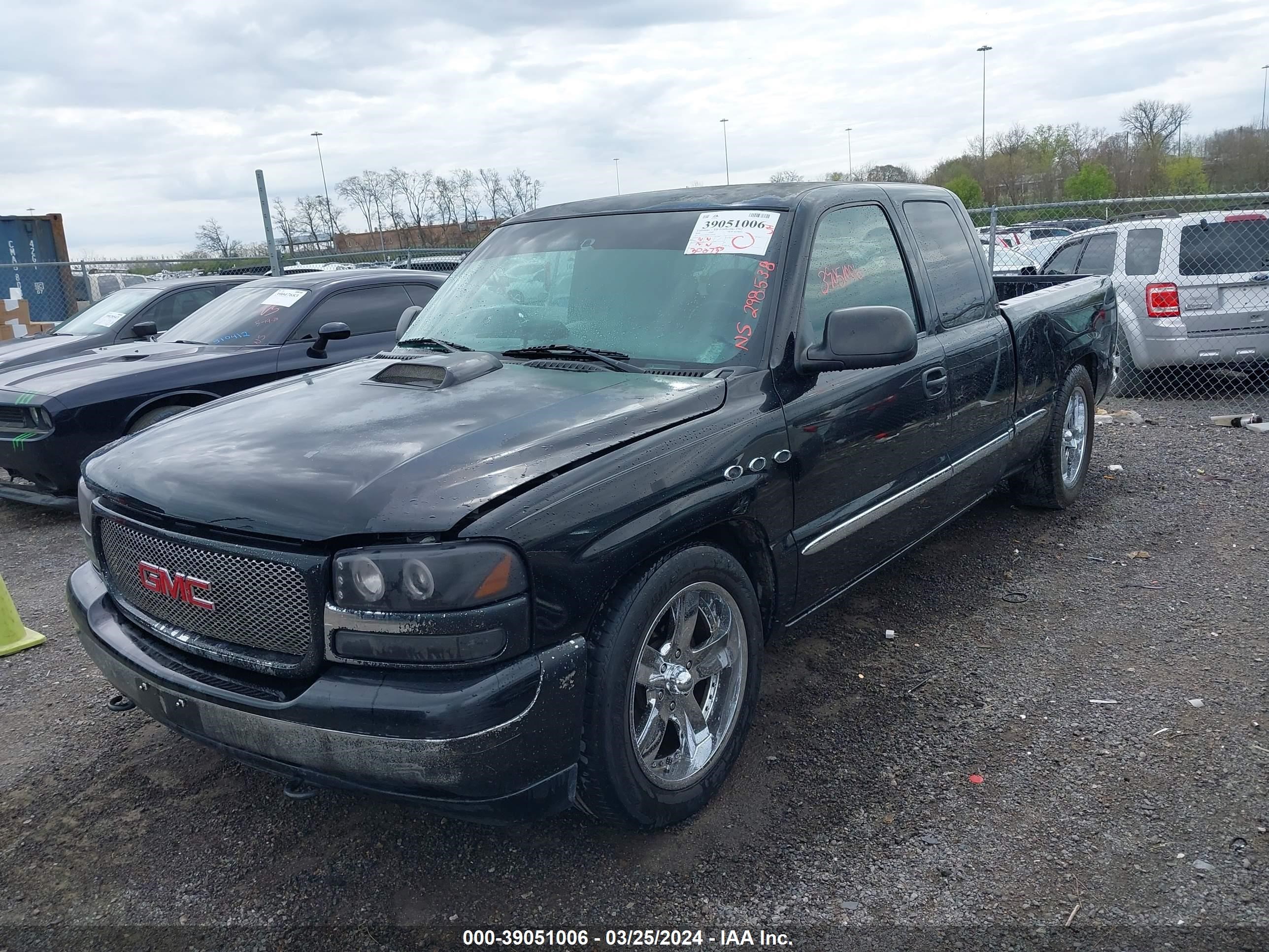 Photo 1 VIN: 1GTEC19T9YZ298538 - GMC NULL 