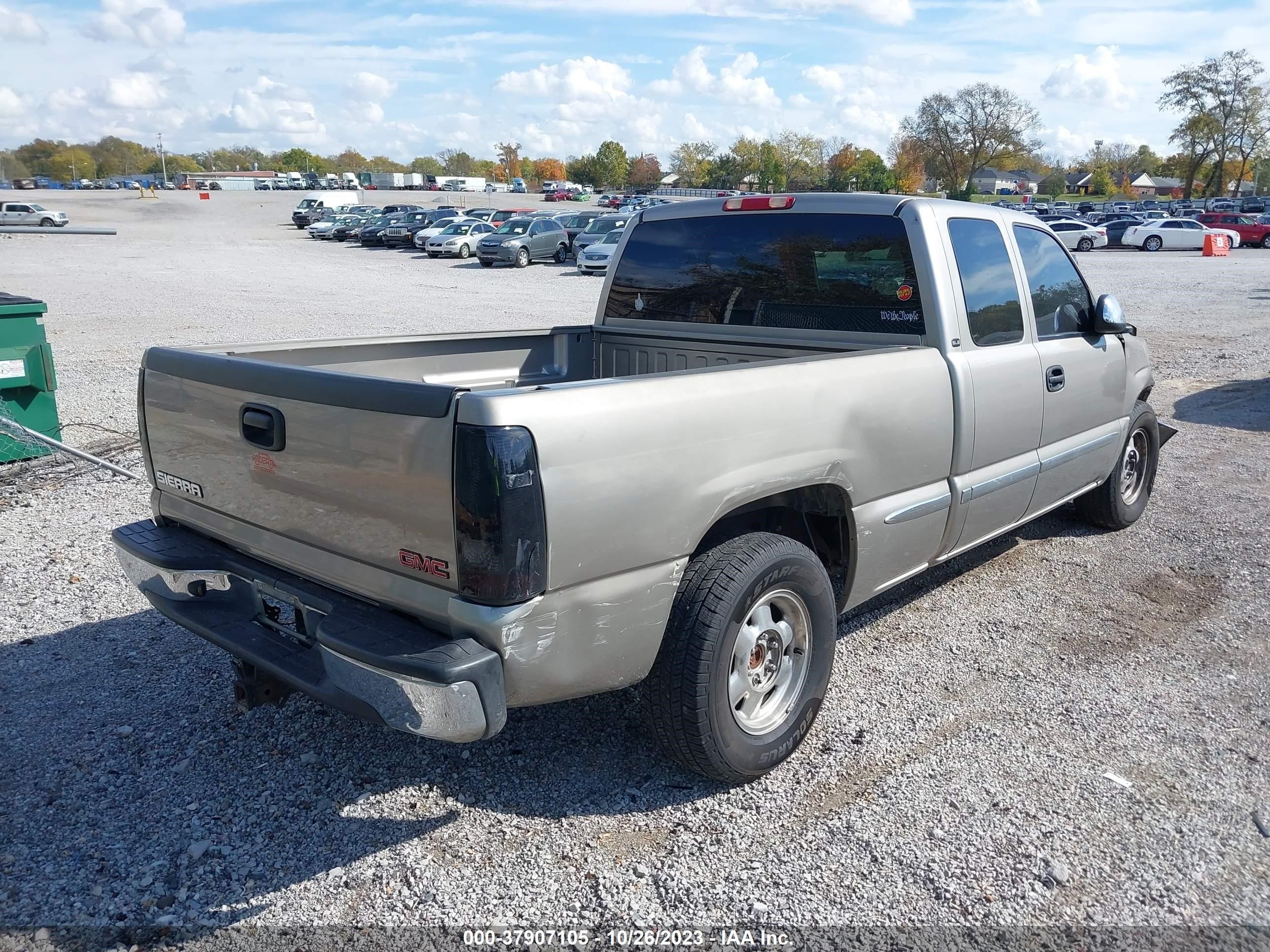 Photo 3 VIN: 1GTEC19V12Z216732 - GMC SIERRA 