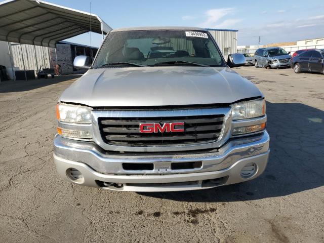 Photo 4 VIN: 1GTEC19V14E372294 - GMC NEW SIERRA 