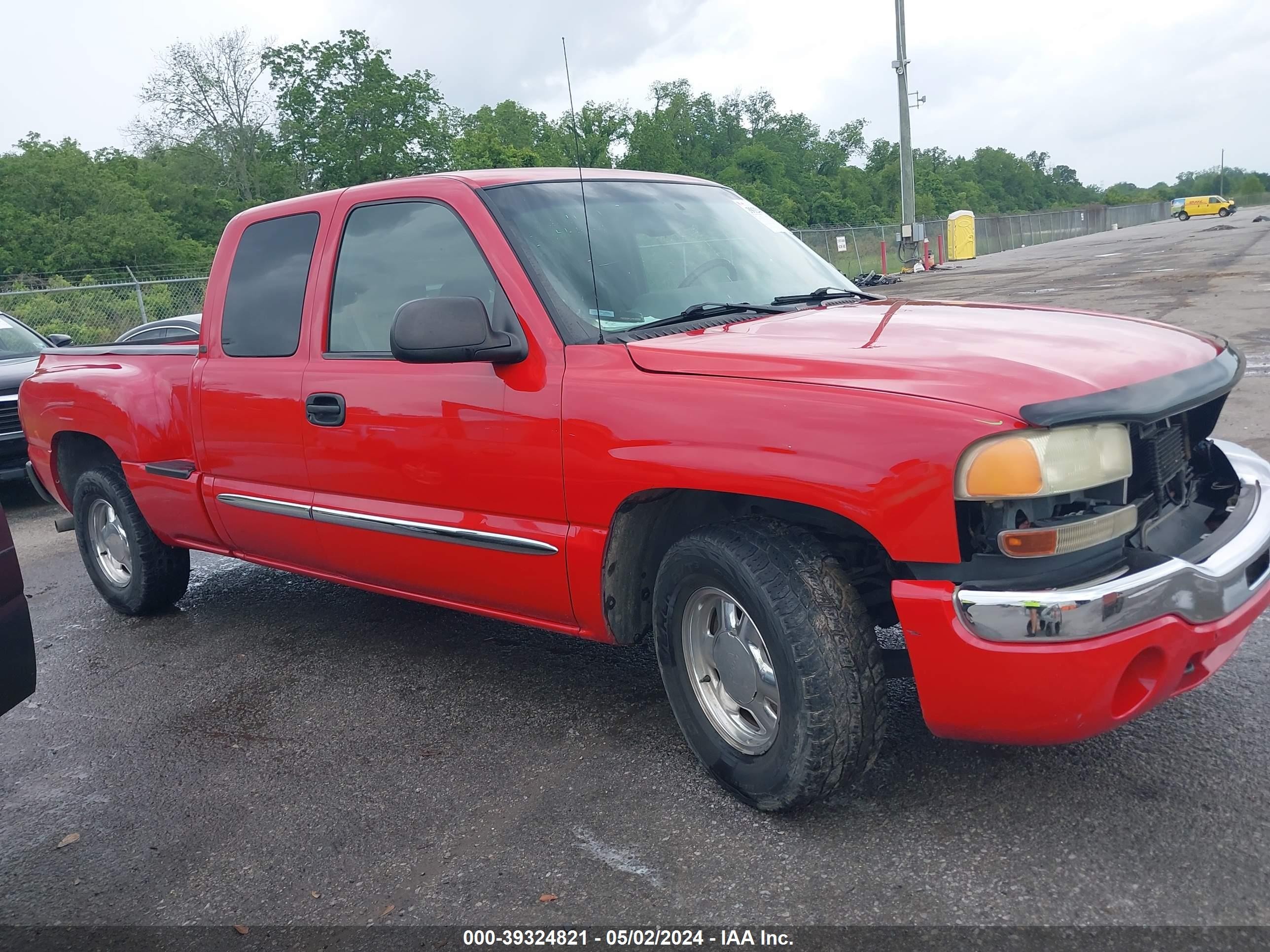 Photo 13 VIN: 1GTEC19V63Z215108 - GMC SIERRA 