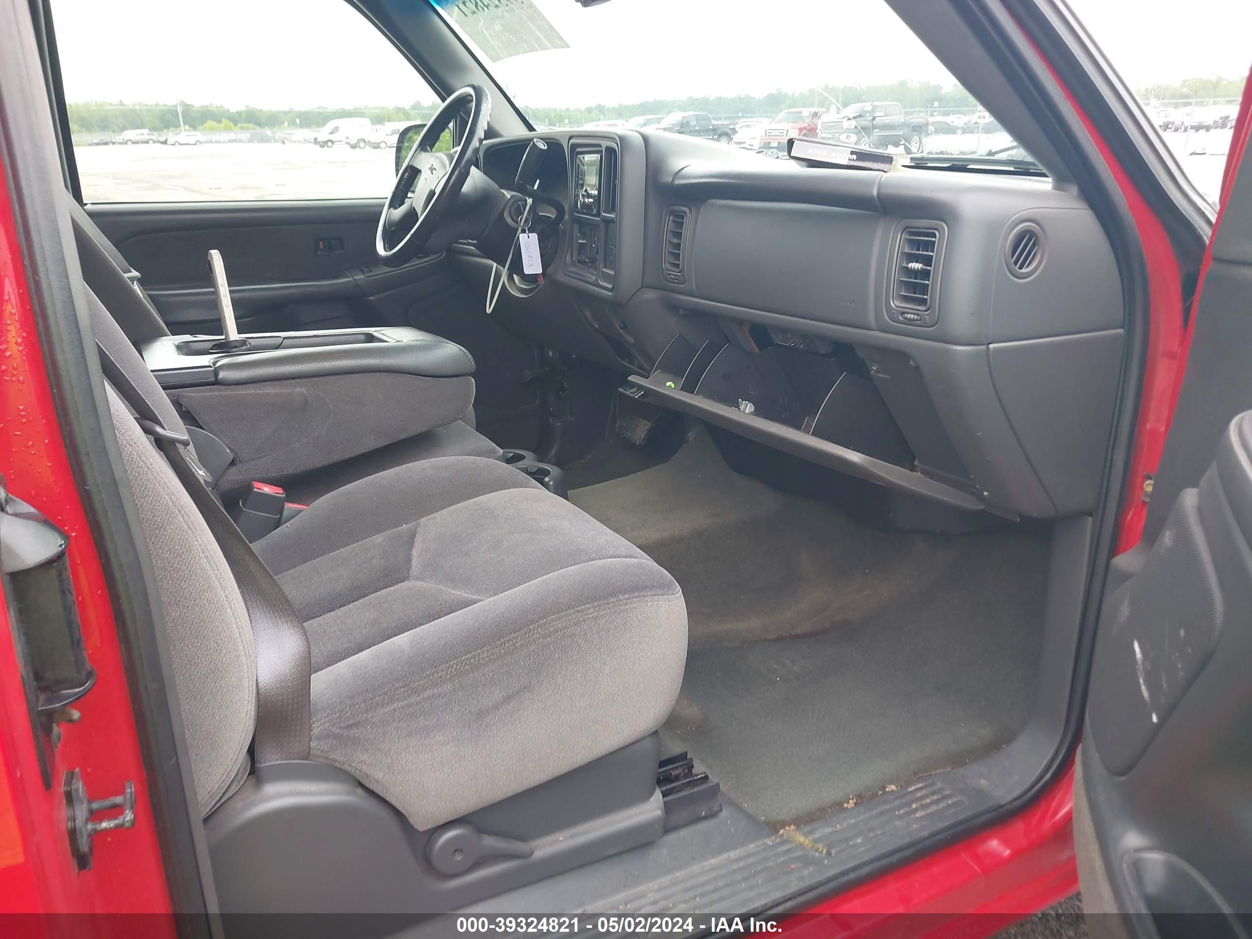 Photo 4 VIN: 1GTEC19V63Z215108 - GMC SIERRA 