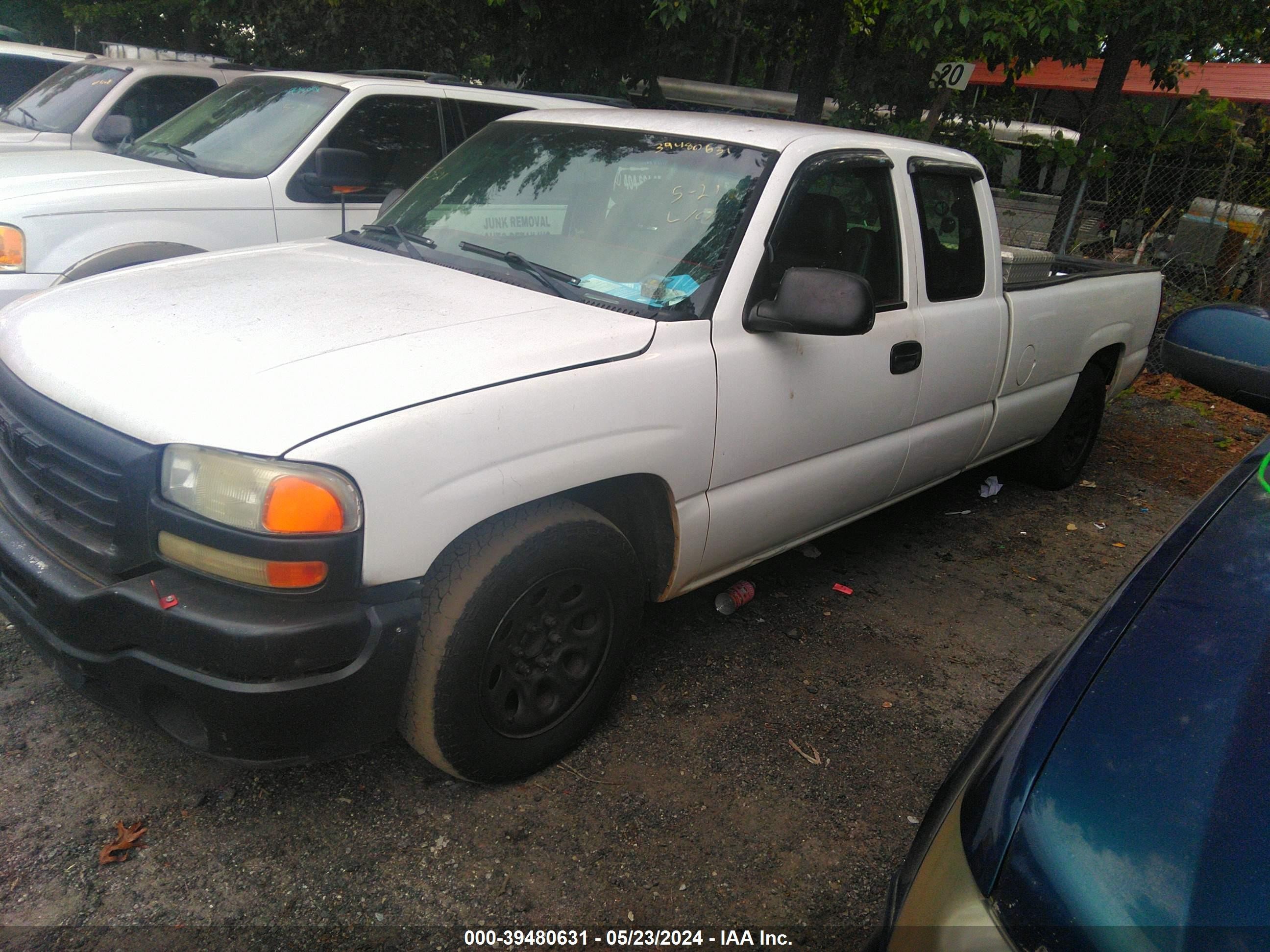 Photo 1 VIN: 1GTEC19V66E100357 - GMC SIERRA 