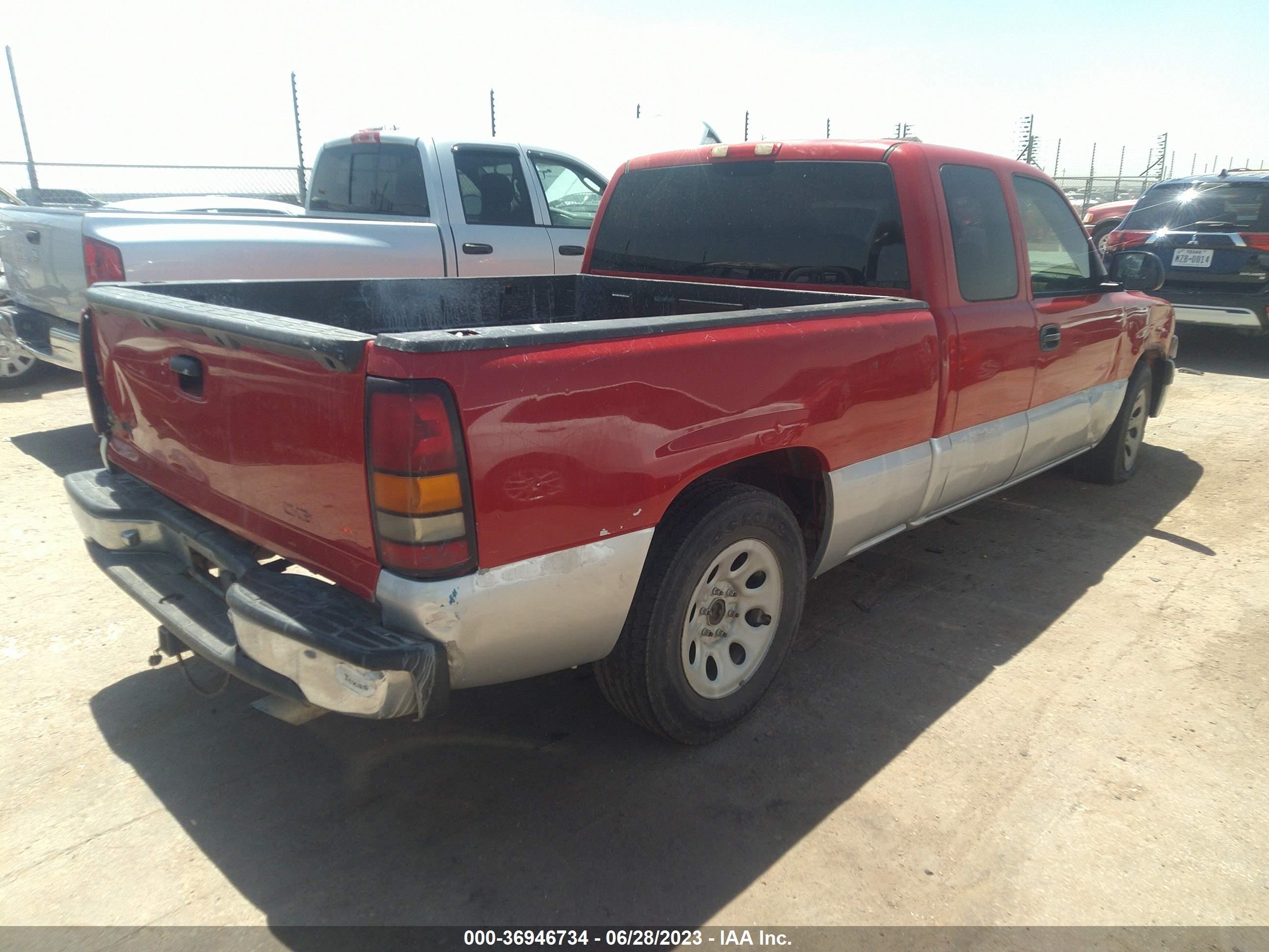 Photo 3 VIN: 1GTEC19V85Z255287 - GMC SIERRA 