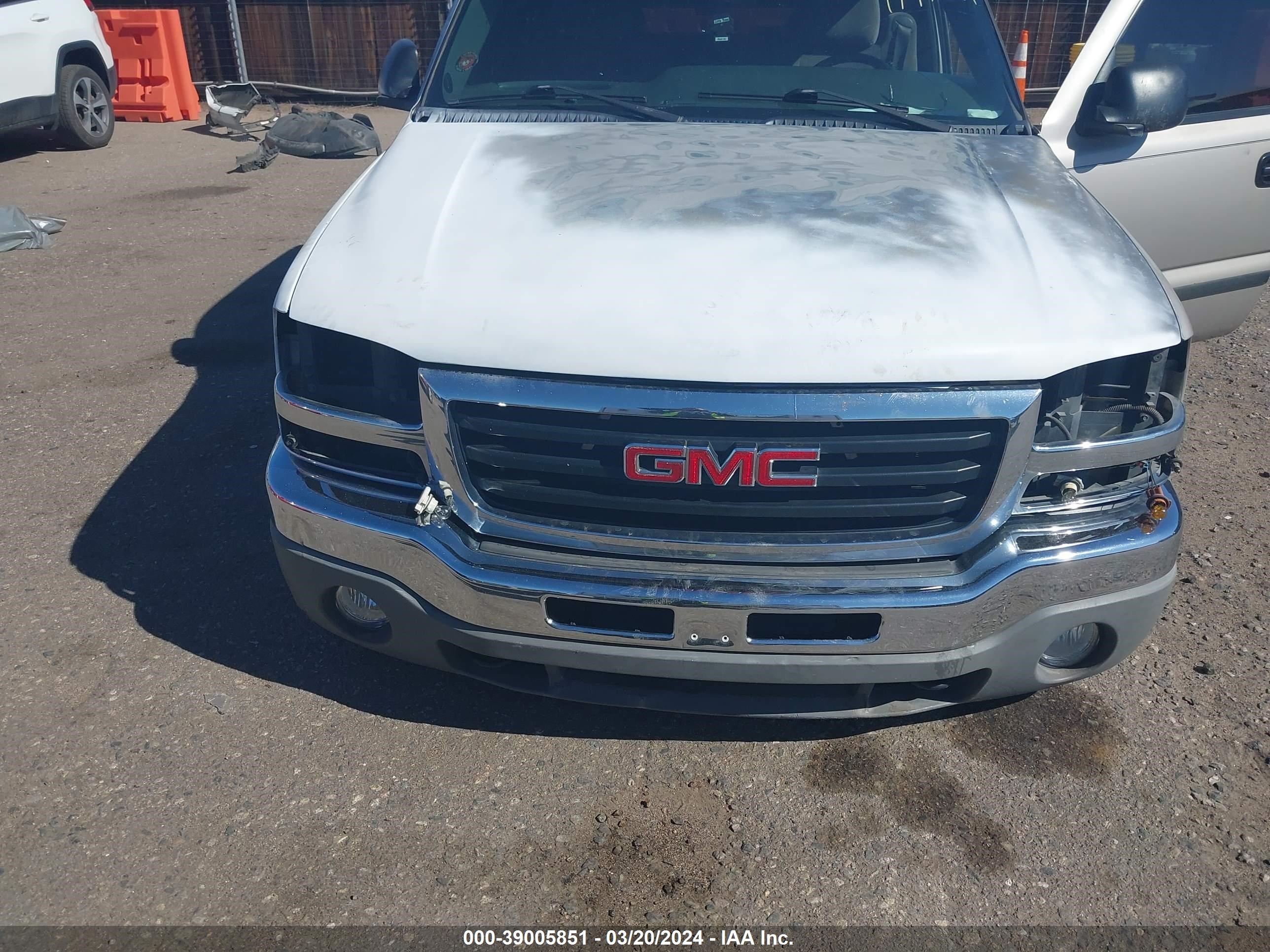 Photo 5 VIN: 1GTEC19V87Z149277 - GMC SIERRA 