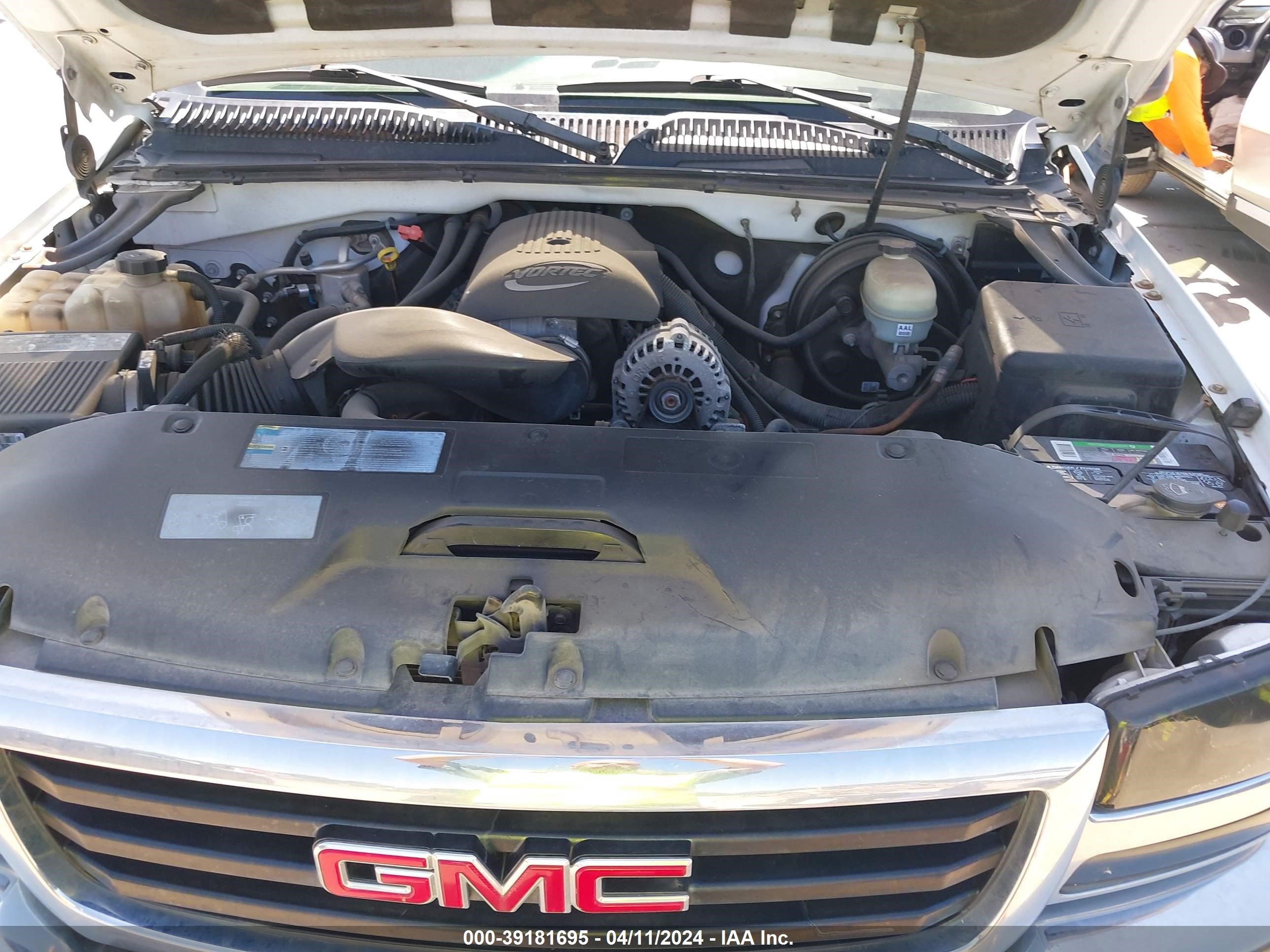 Photo 9 VIN: 1GTEC19V95Z246629 - GMC SIERRA 