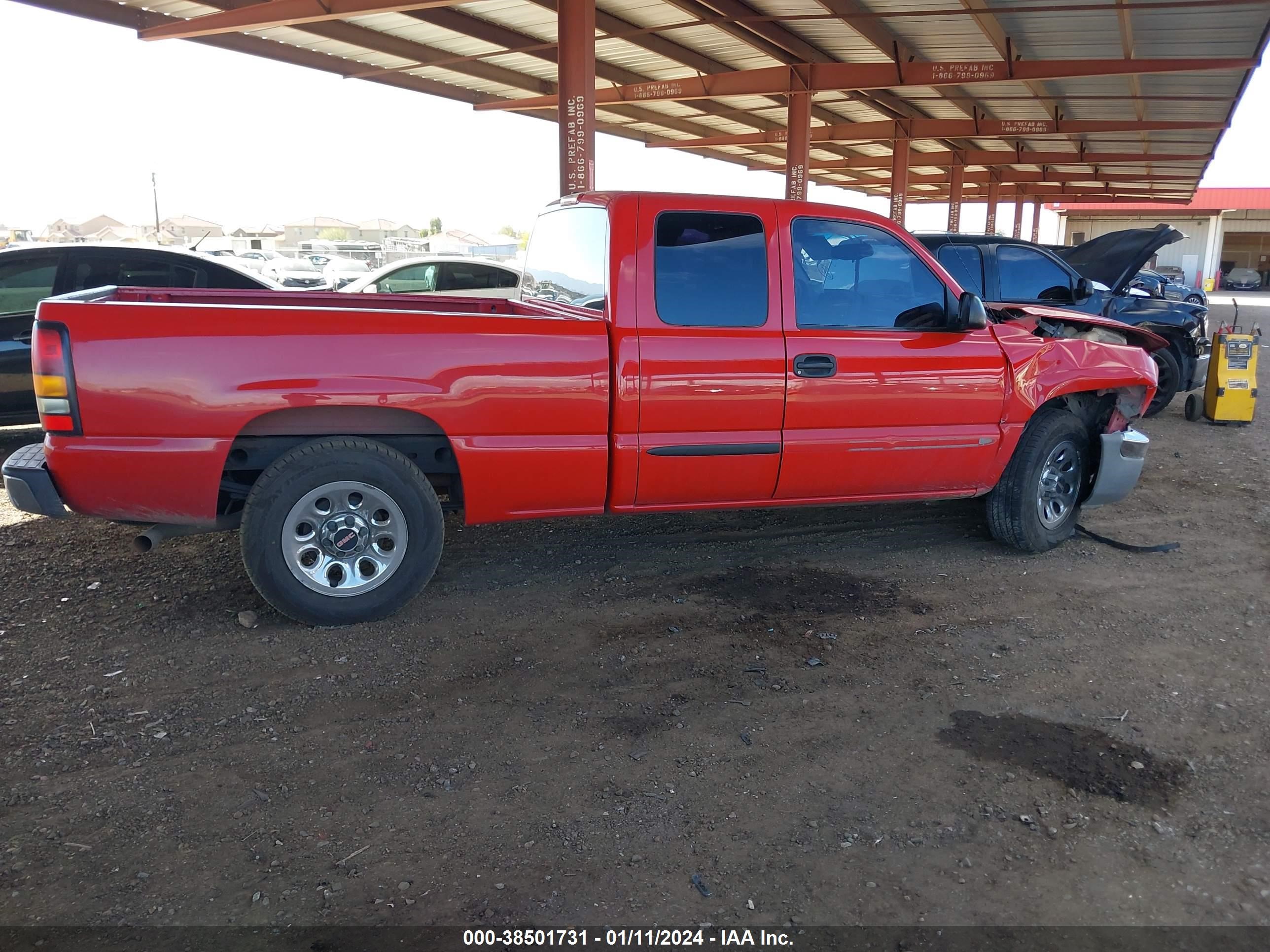 Photo 11 VIN: 1GTEC19VX7Z190588 - GMC SIERRA 