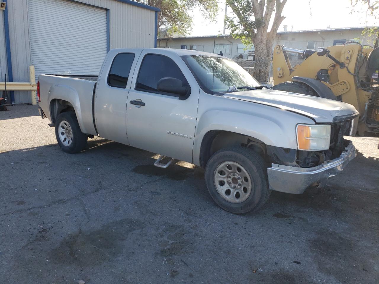 Photo 3 VIN: 1GTEC19X17Z597085 - GMC SIERRA 