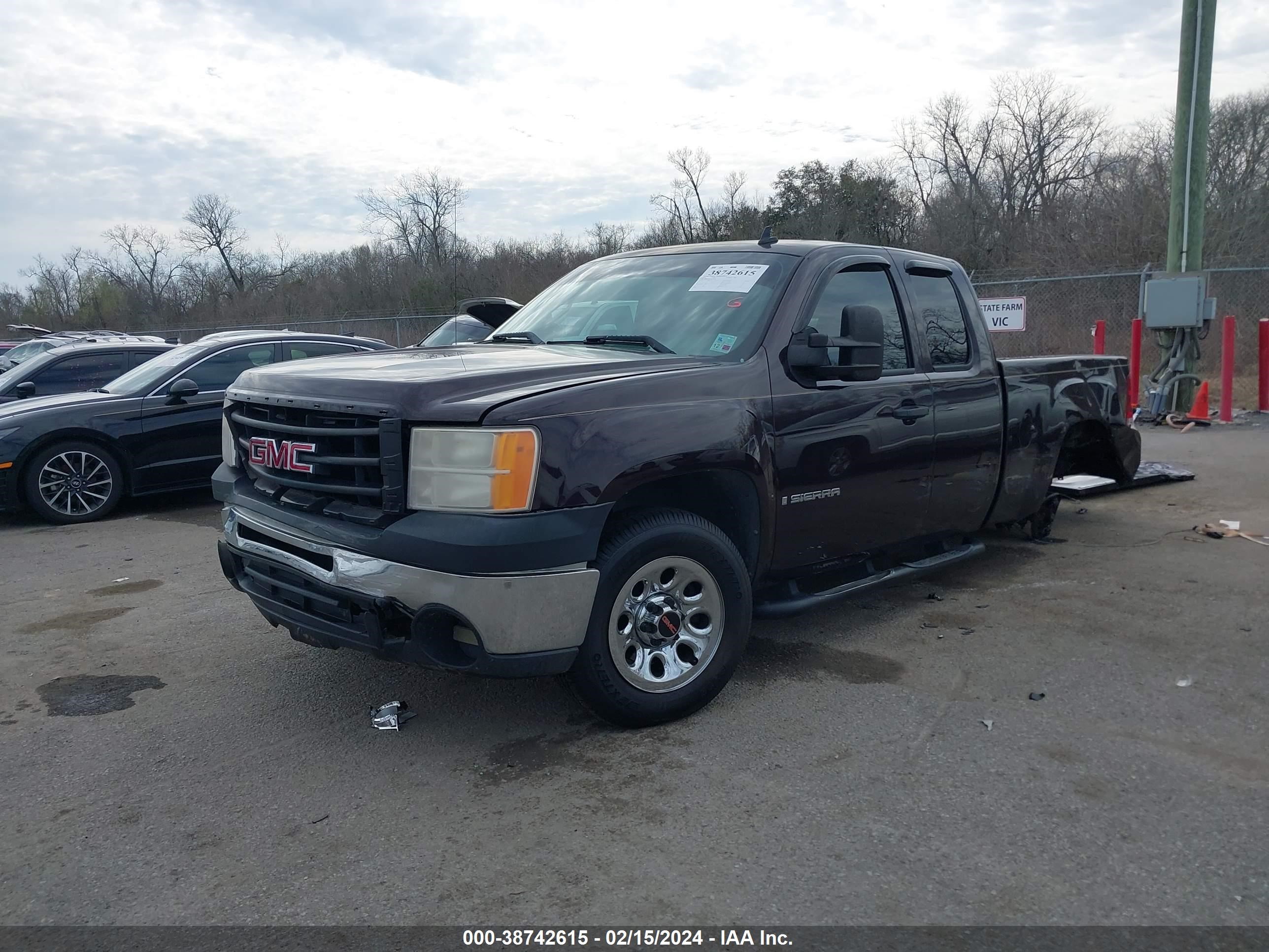 Photo 1 VIN: 1GTEC19X18Z149494 - GMC SIERRA 