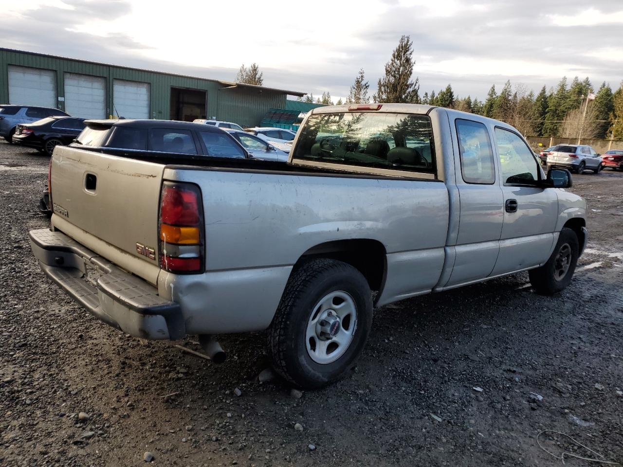 Photo 2 VIN: 1GTEC19X44Z338604 - GMC SIERRA 