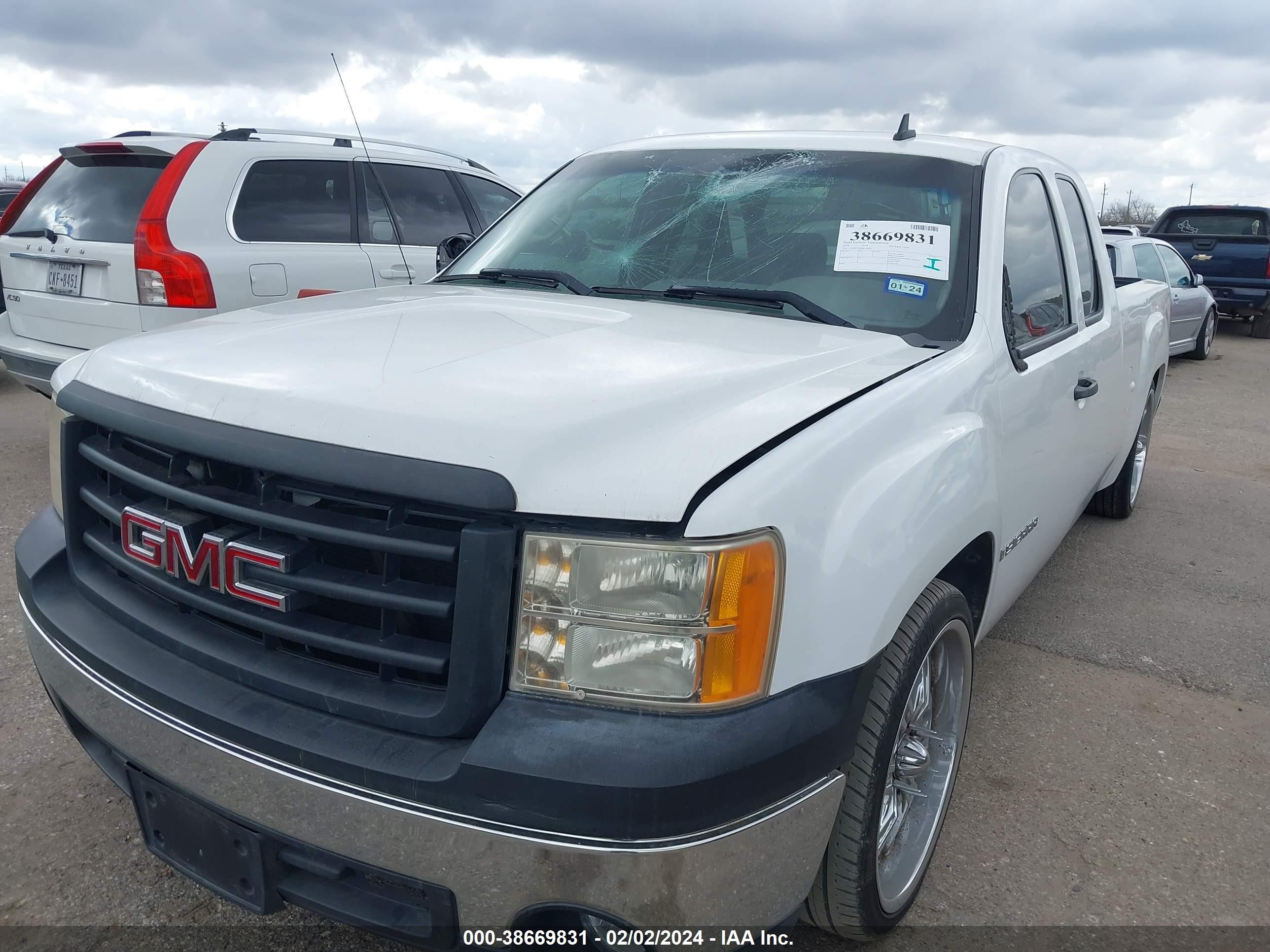 Photo 1 VIN: 1GTEC19X98Z189841 - GMC SIERRA 