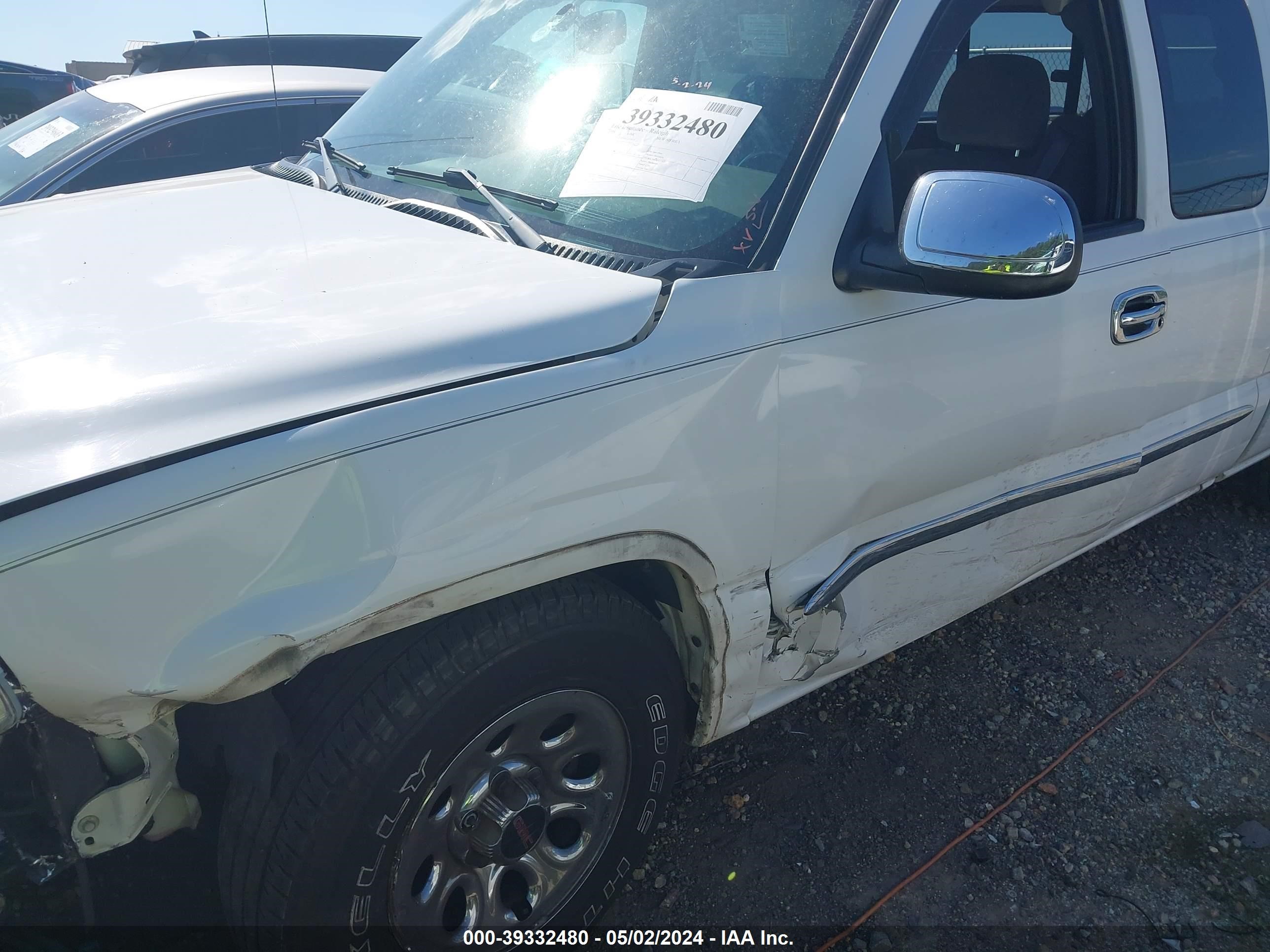 Photo 12 VIN: 1GTEC19Z65Z239611 - GMC SIERRA 