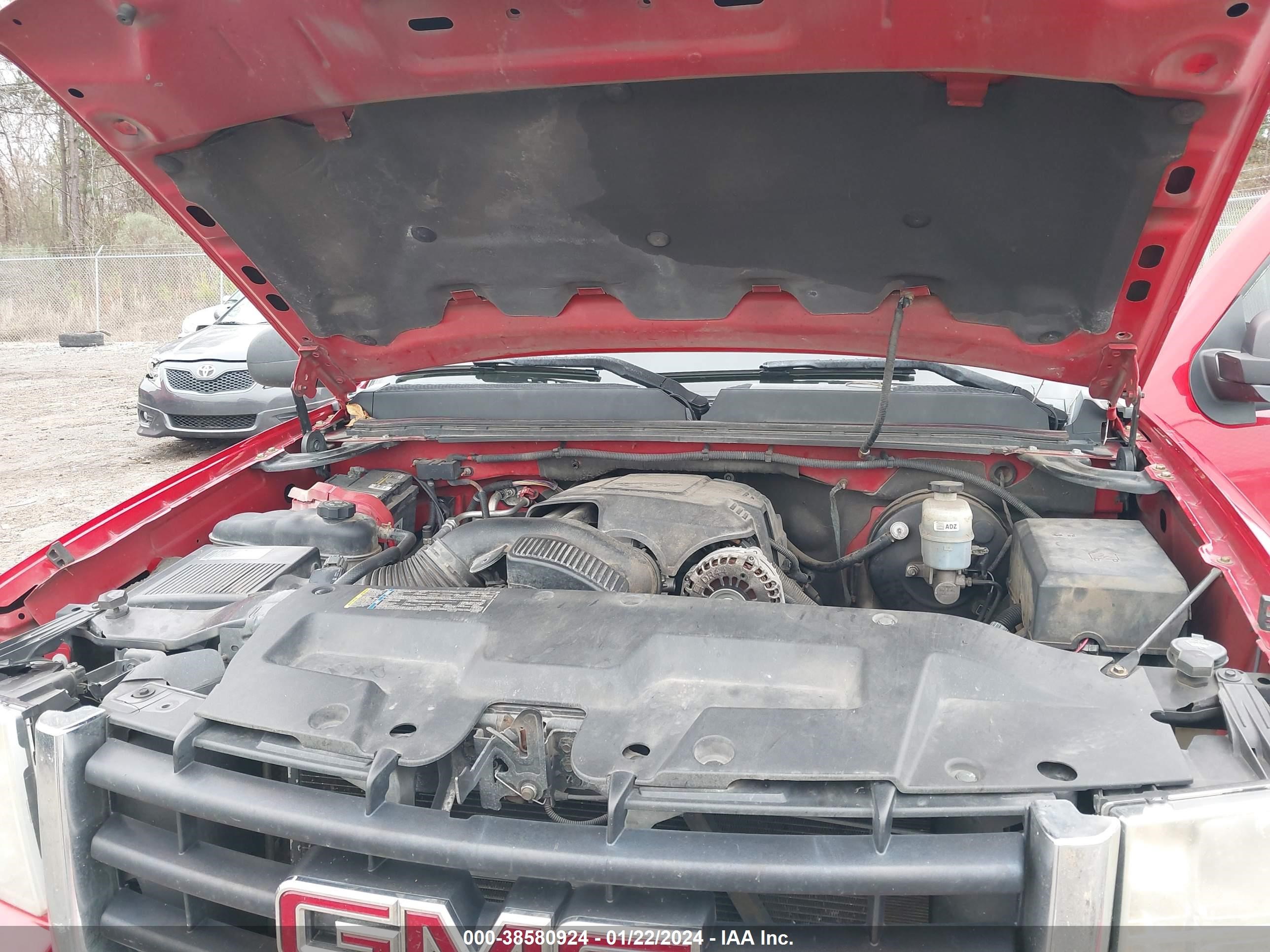 Photo 9 VIN: 1GTEC29029Z228196 - GMC SIERRA 