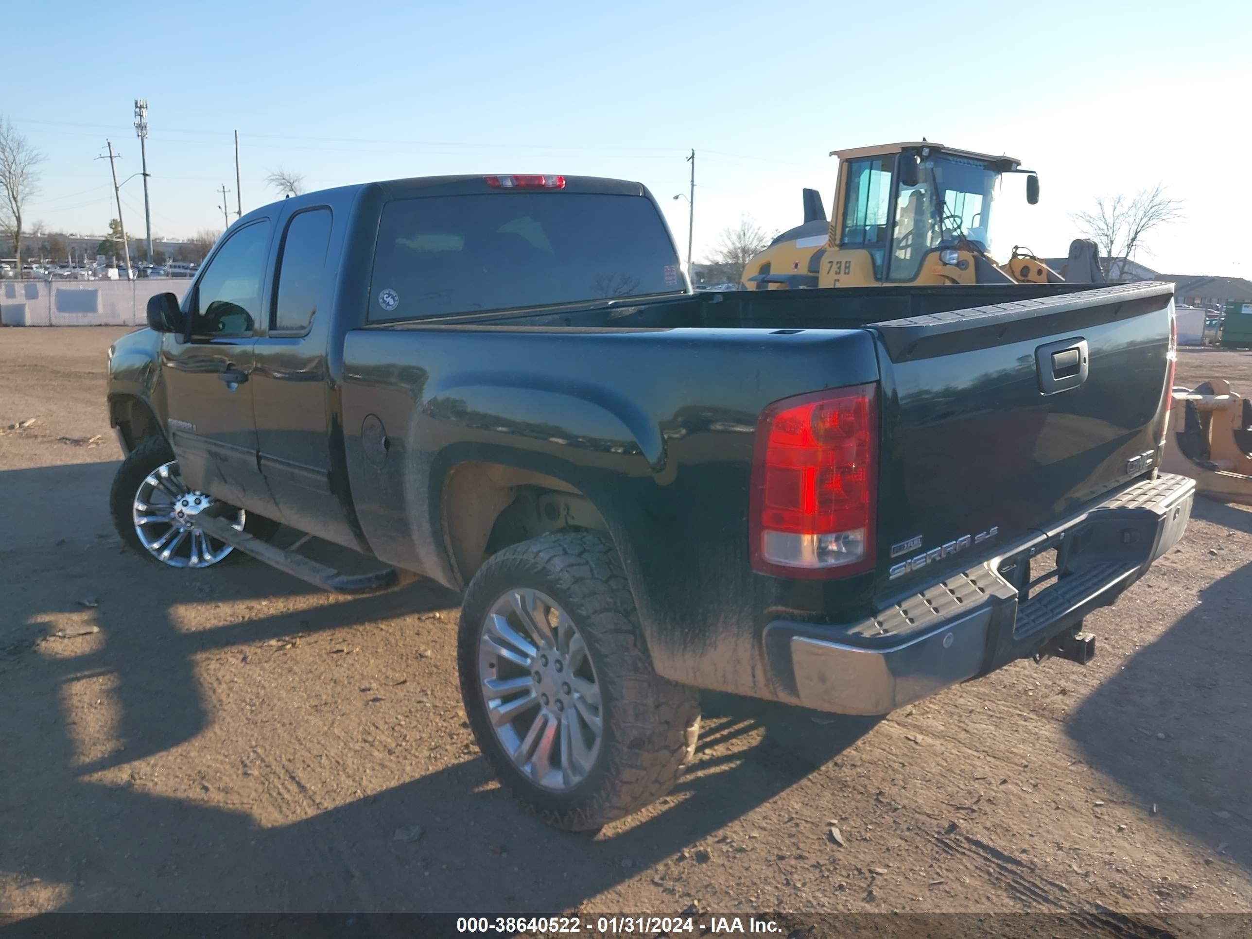 Photo 2 VIN: 1GTEC29089Z126806 - GMC SIERRA 