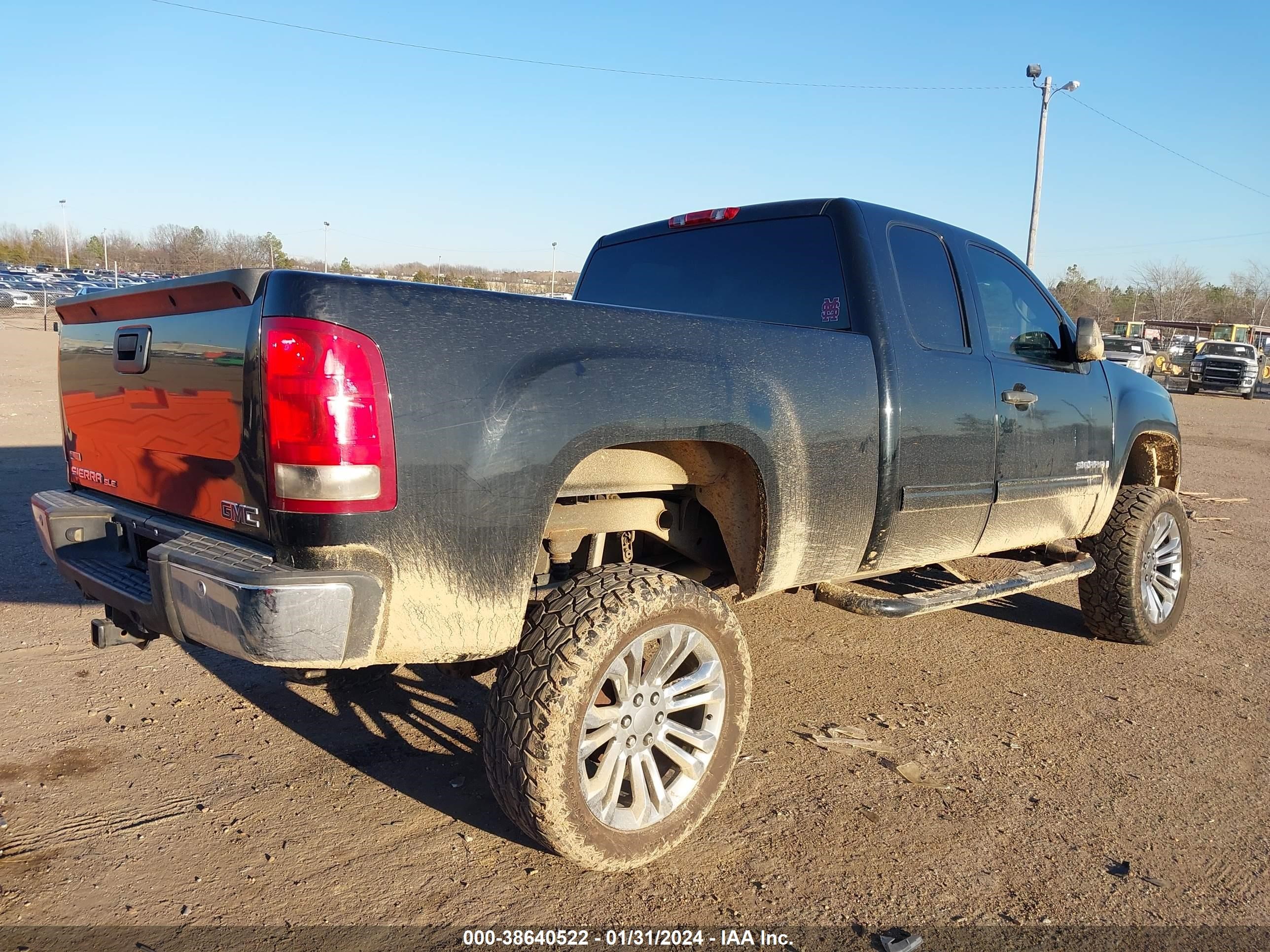 Photo 3 VIN: 1GTEC29089Z126806 - GMC SIERRA 