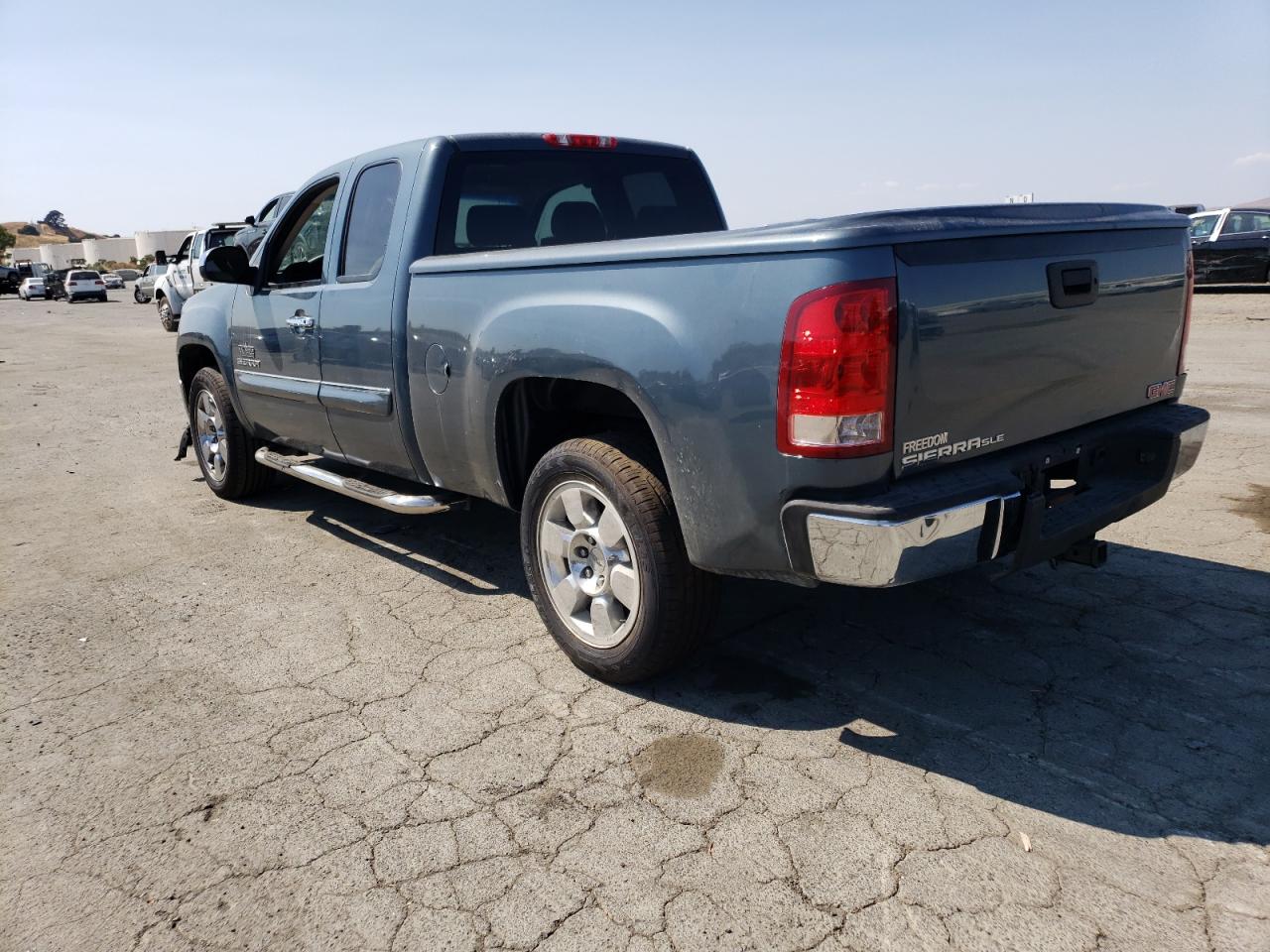 Photo 1 VIN: 1GTEC29J49Z285511 - GMC SIERRA 