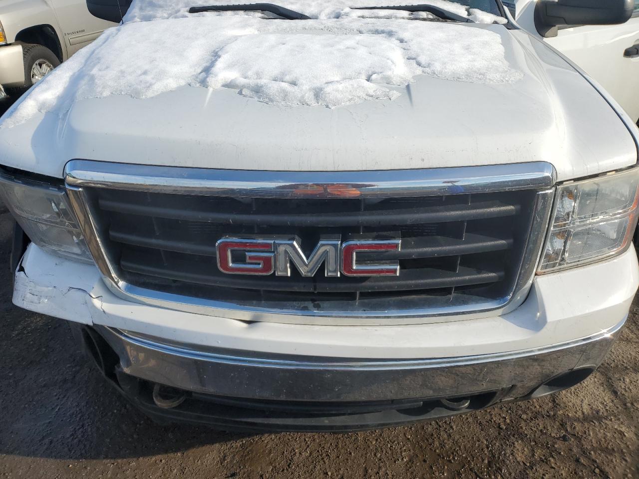 Photo 10 VIN: 1GTEK14077E542659 - GMC SIERRA 